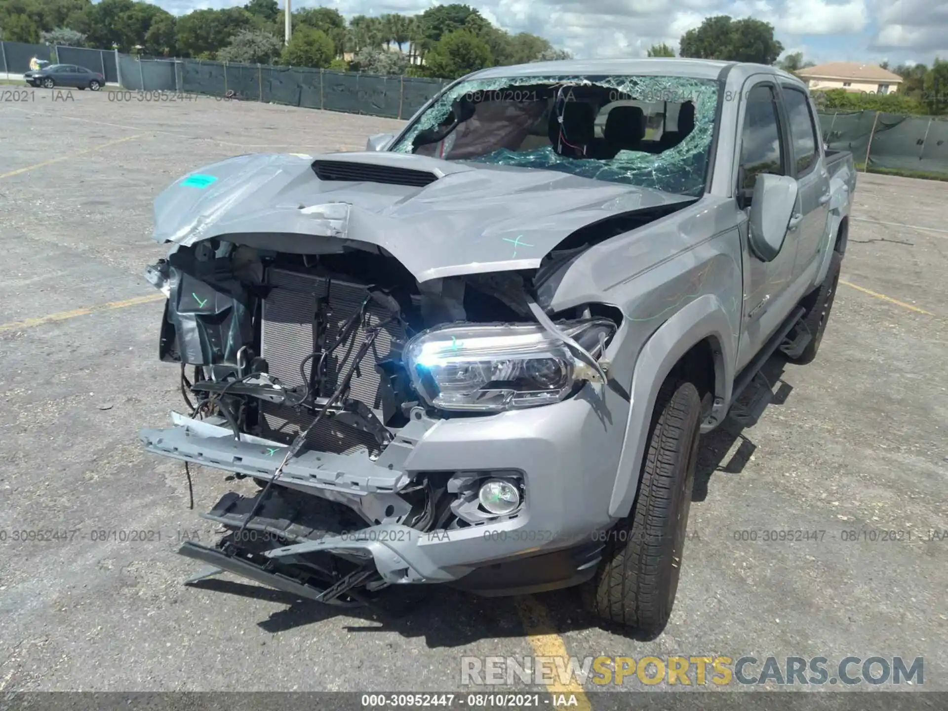 6 Photograph of a damaged car 5TFAZ5CN4MX098722 TOYOTA TACOMA 2WD 2021