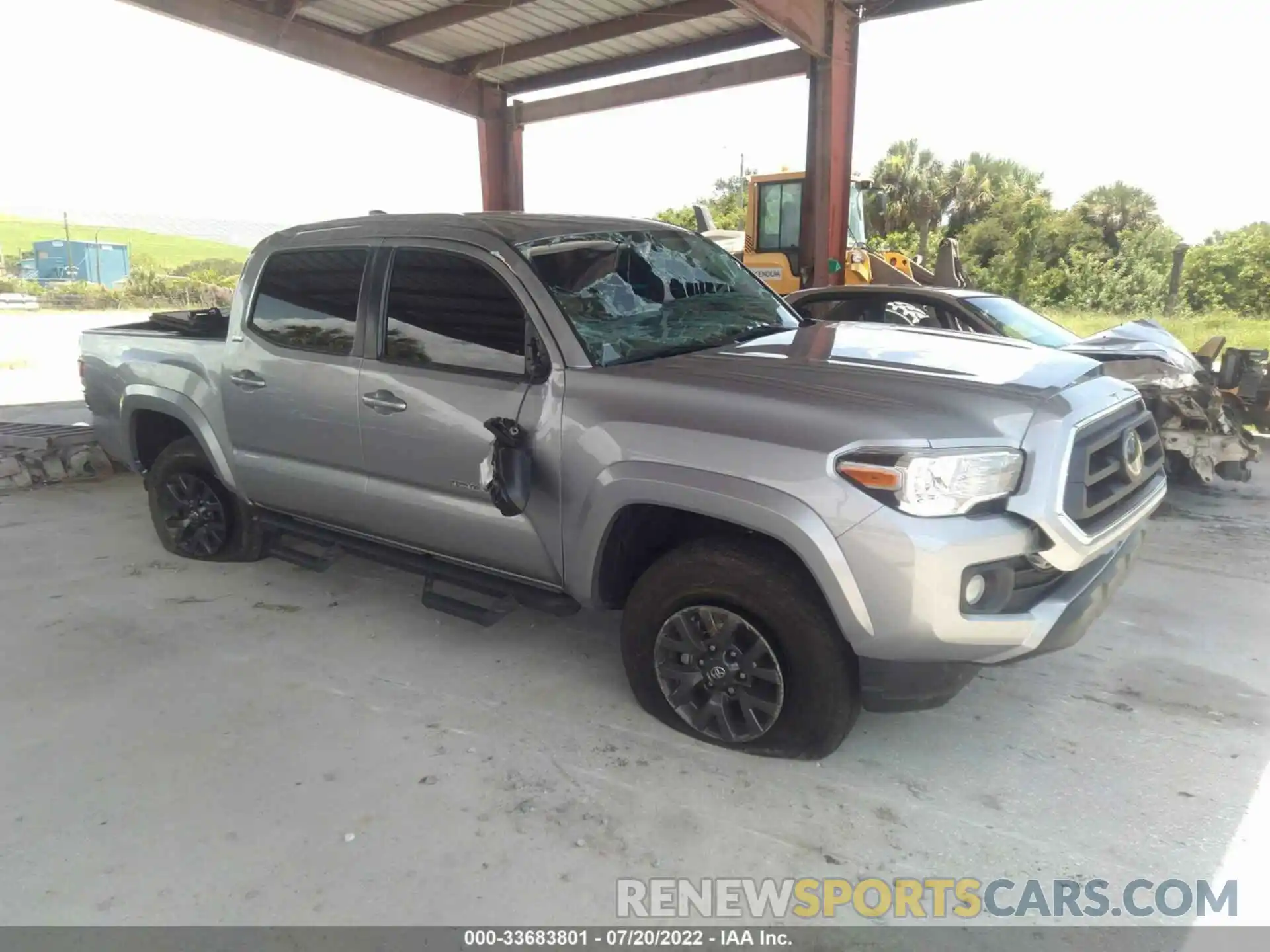 1 Photograph of a damaged car 5TFAZ5CN4MX104471 TOYOTA TACOMA 2WD 2021