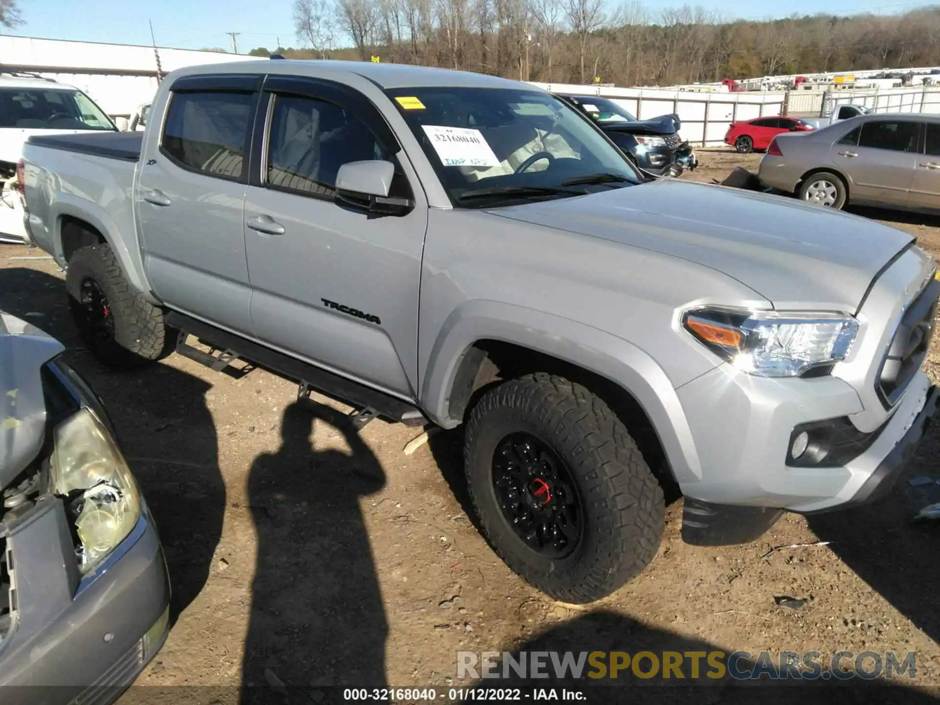 1 Photograph of a damaged car 5TFAZ5CN4MX110321 TOYOTA TACOMA 2WD 2021