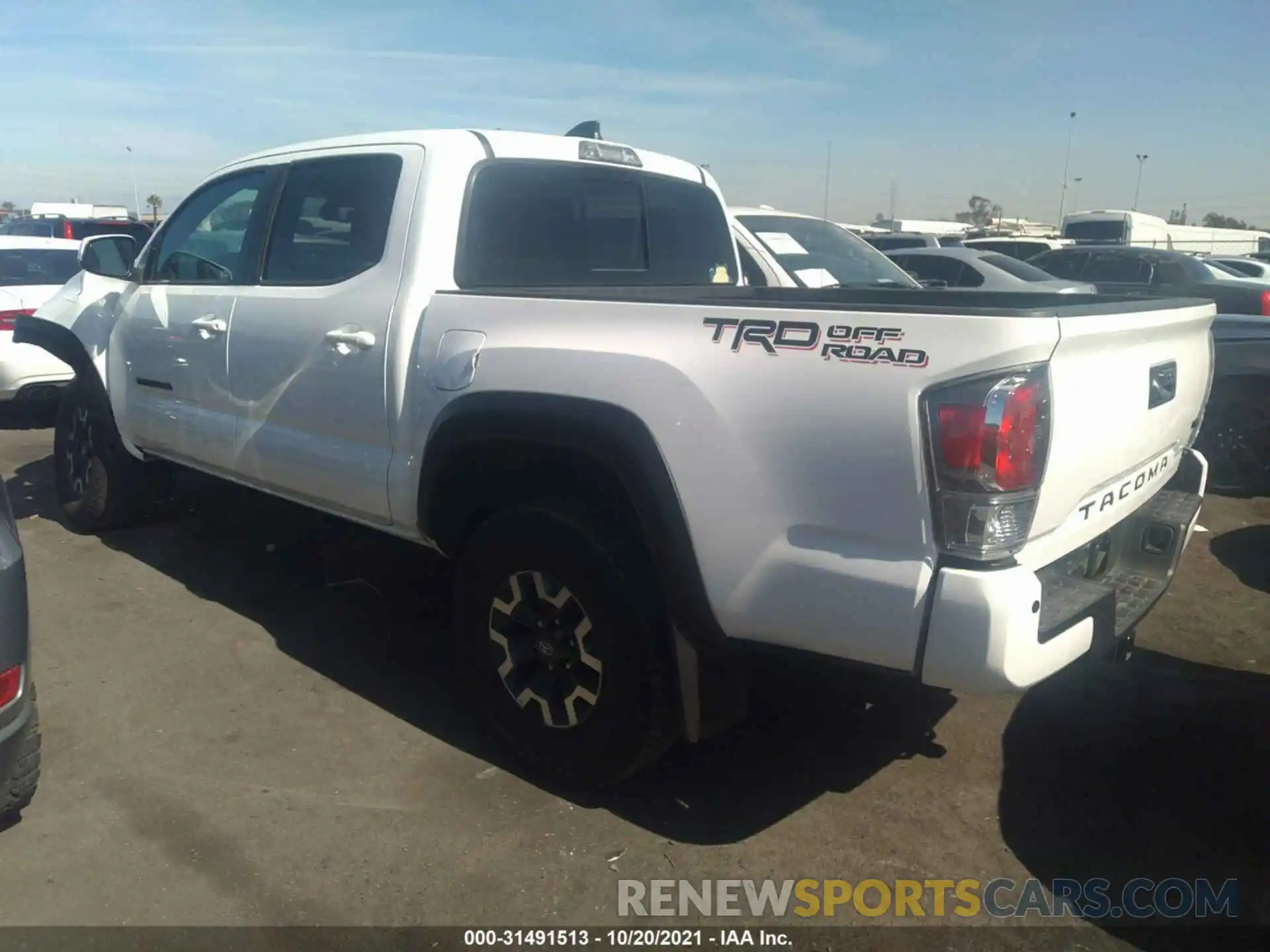 3 Photograph of a damaged car 5TFAZ5CN4MX110805 TOYOTA TACOMA 2WD 2021