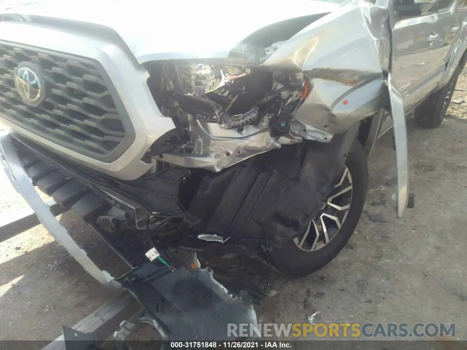 6 Photograph of a damaged car 5TFAZ5CN4MX116815 TOYOTA TACOMA 2WD 2021