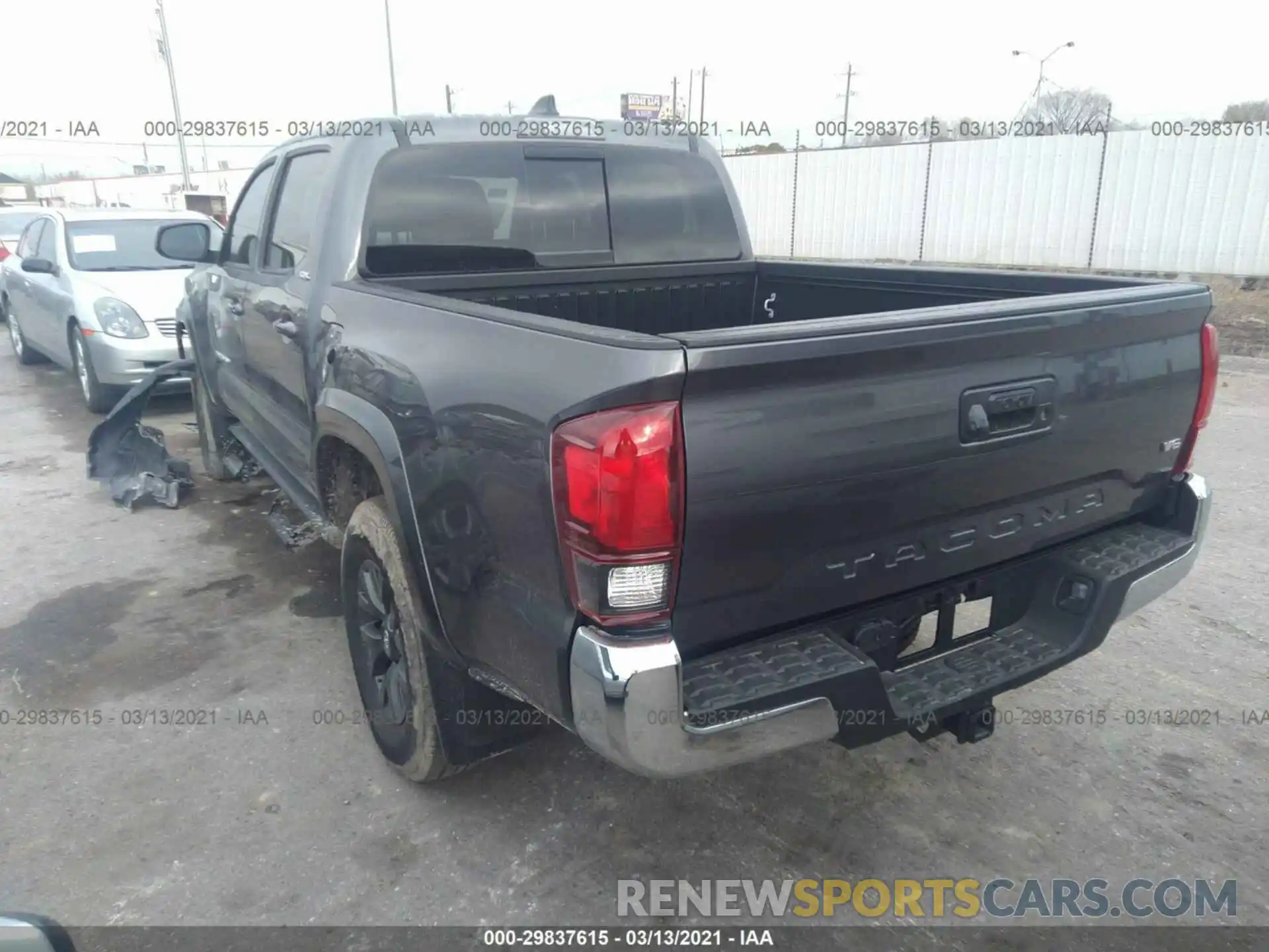 3 Photograph of a damaged car 5TFAZ5CN5MX098583 TOYOTA TACOMA 2WD 2021