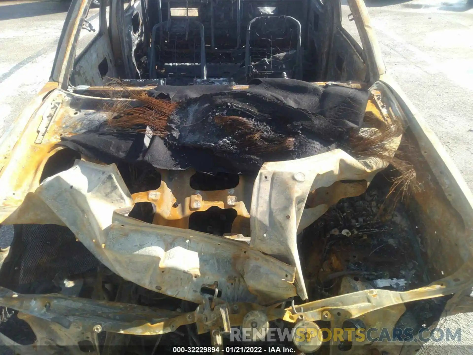 10 Photograph of a damaged car 5TFAZ5CN5MX102292 TOYOTA TACOMA 2WD 2021