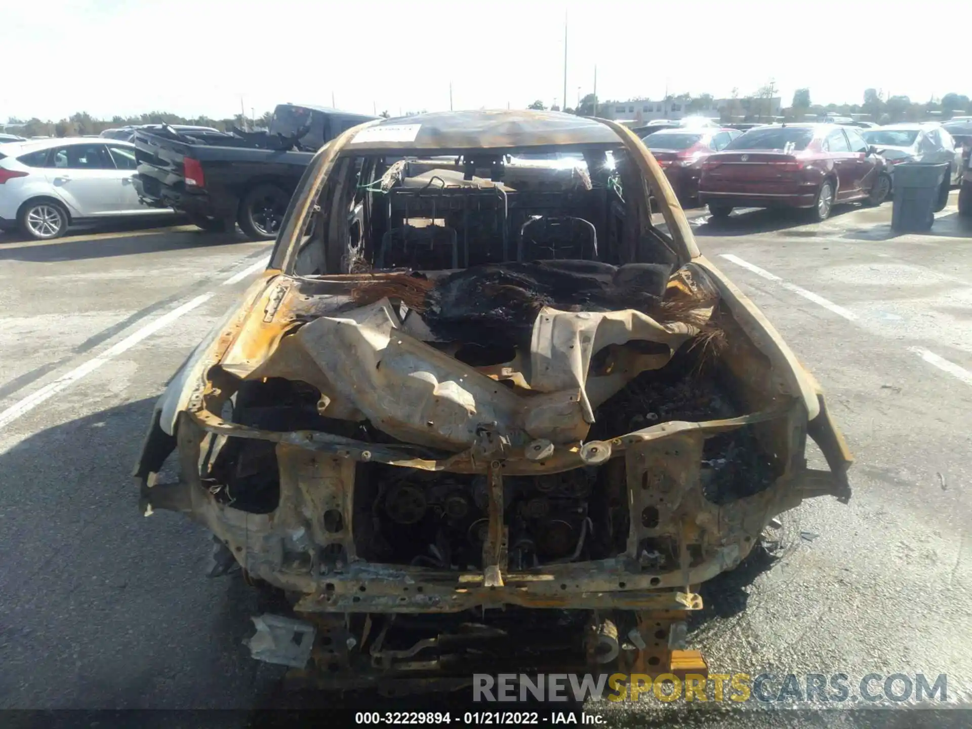 6 Photograph of a damaged car 5TFAZ5CN5MX102292 TOYOTA TACOMA 2WD 2021