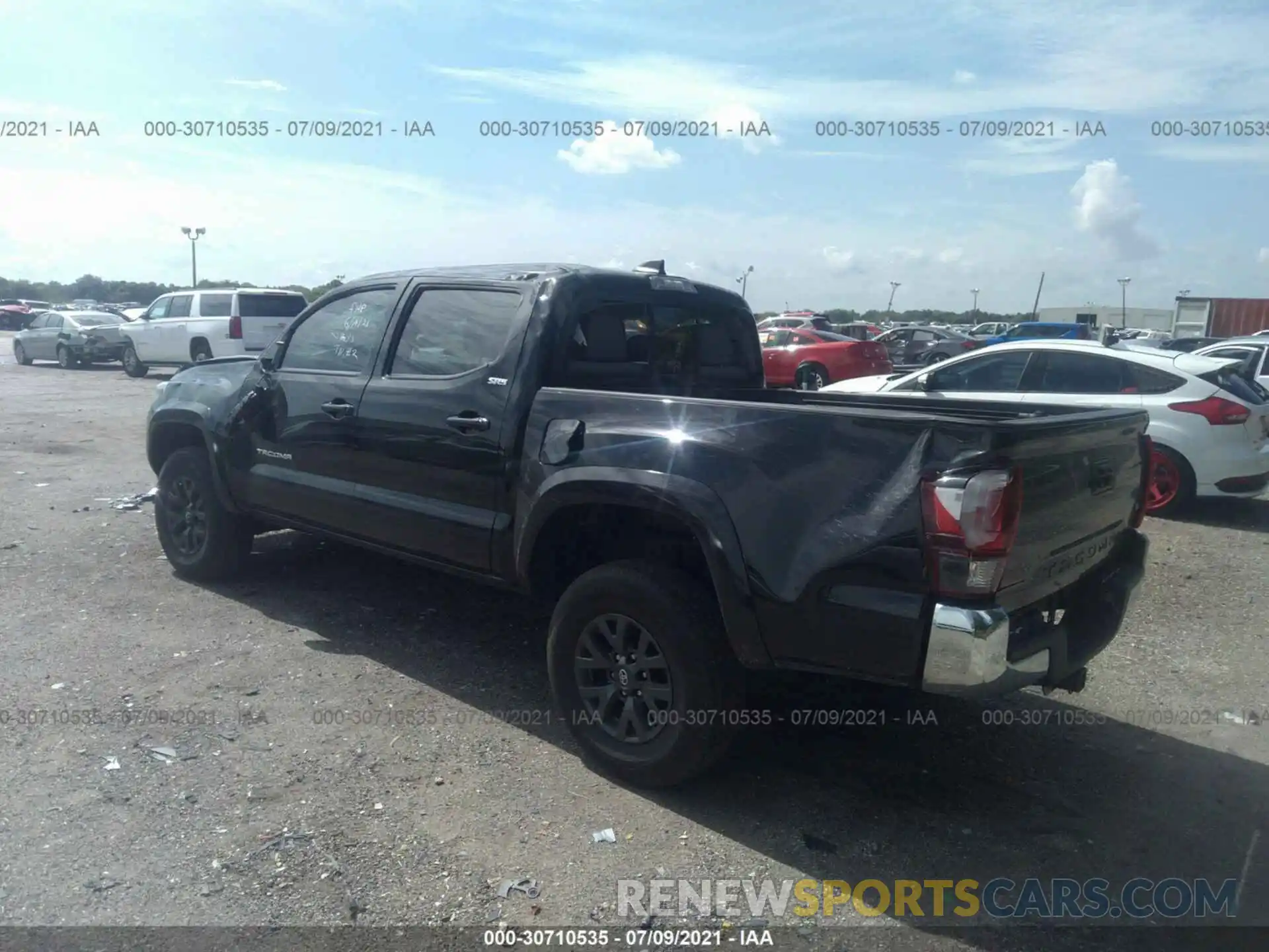 3 Photograph of a damaged car 5TFAZ5CN5MX102566 TOYOTA TACOMA 2WD 2021