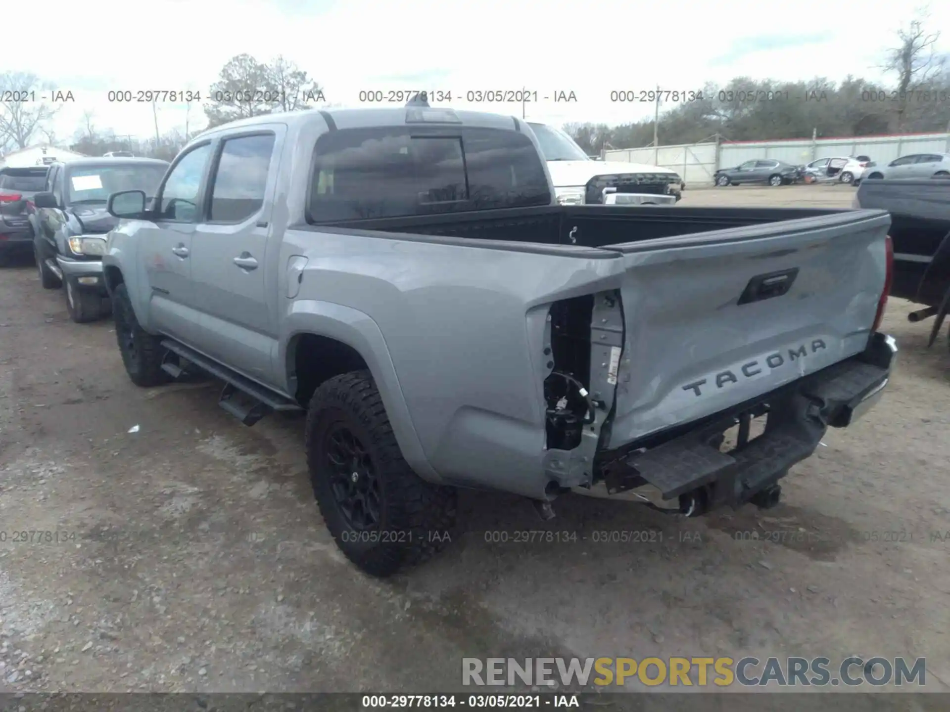 3 Photograph of a damaged car 5TFAZ5CN5MX102826 TOYOTA TACOMA 2WD 2021