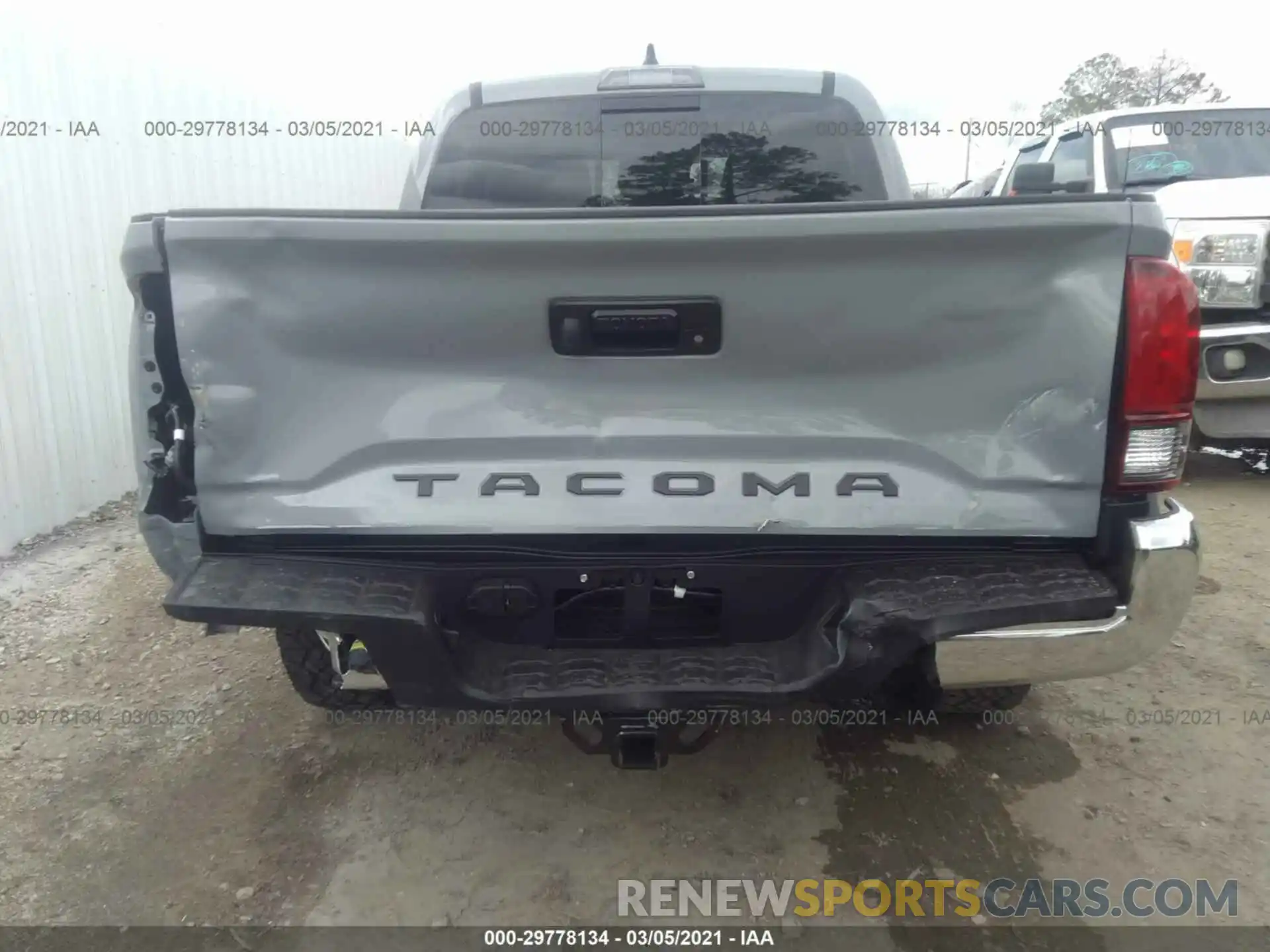 6 Фотография поврежденного автомобиля 5TFAZ5CN5MX102826 TOYOTA TACOMA 2WD 2021