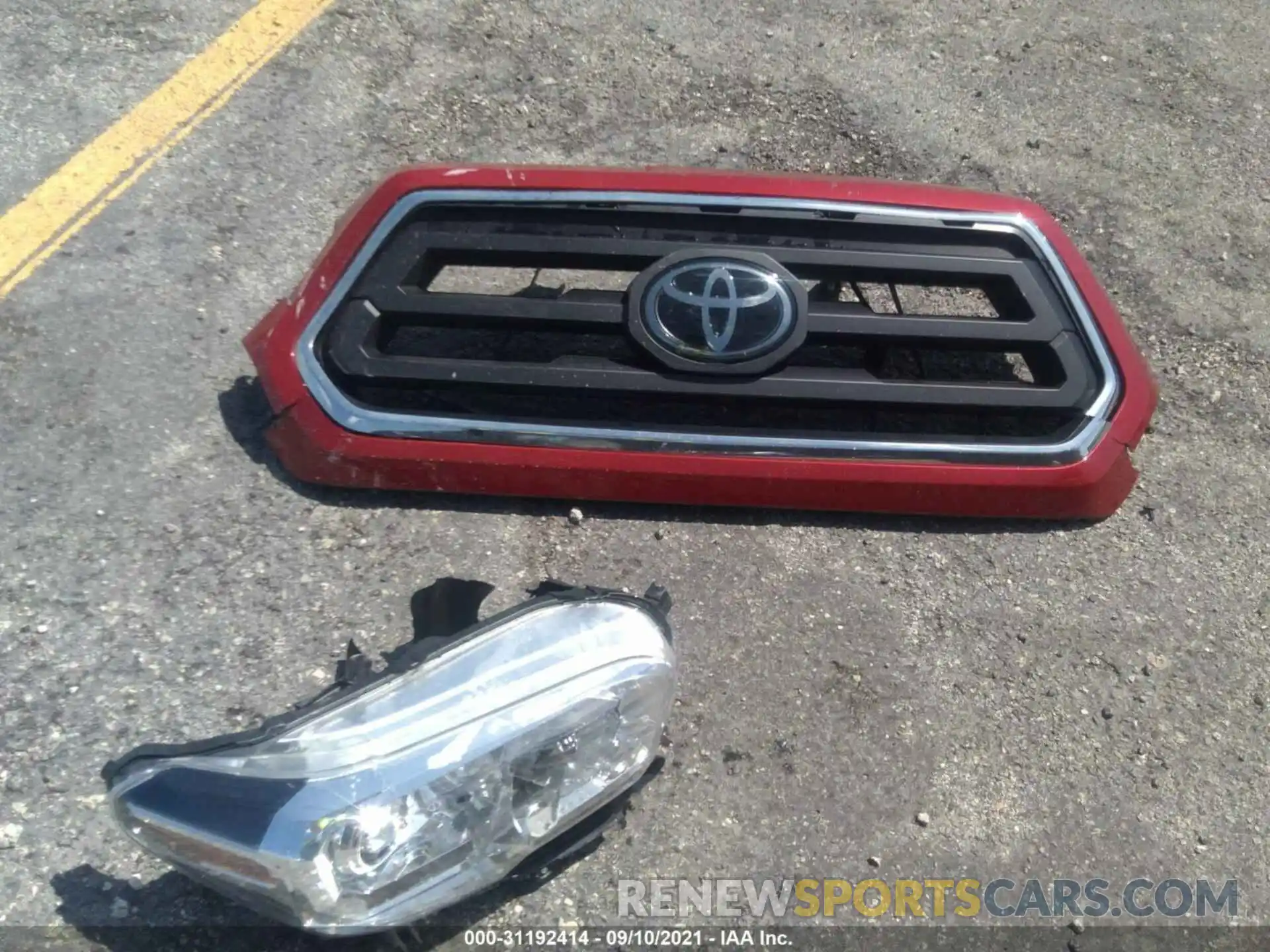 12 Photograph of a damaged car 5TFAZ5CN6MX100468 TOYOTA TACOMA 2WD 2021