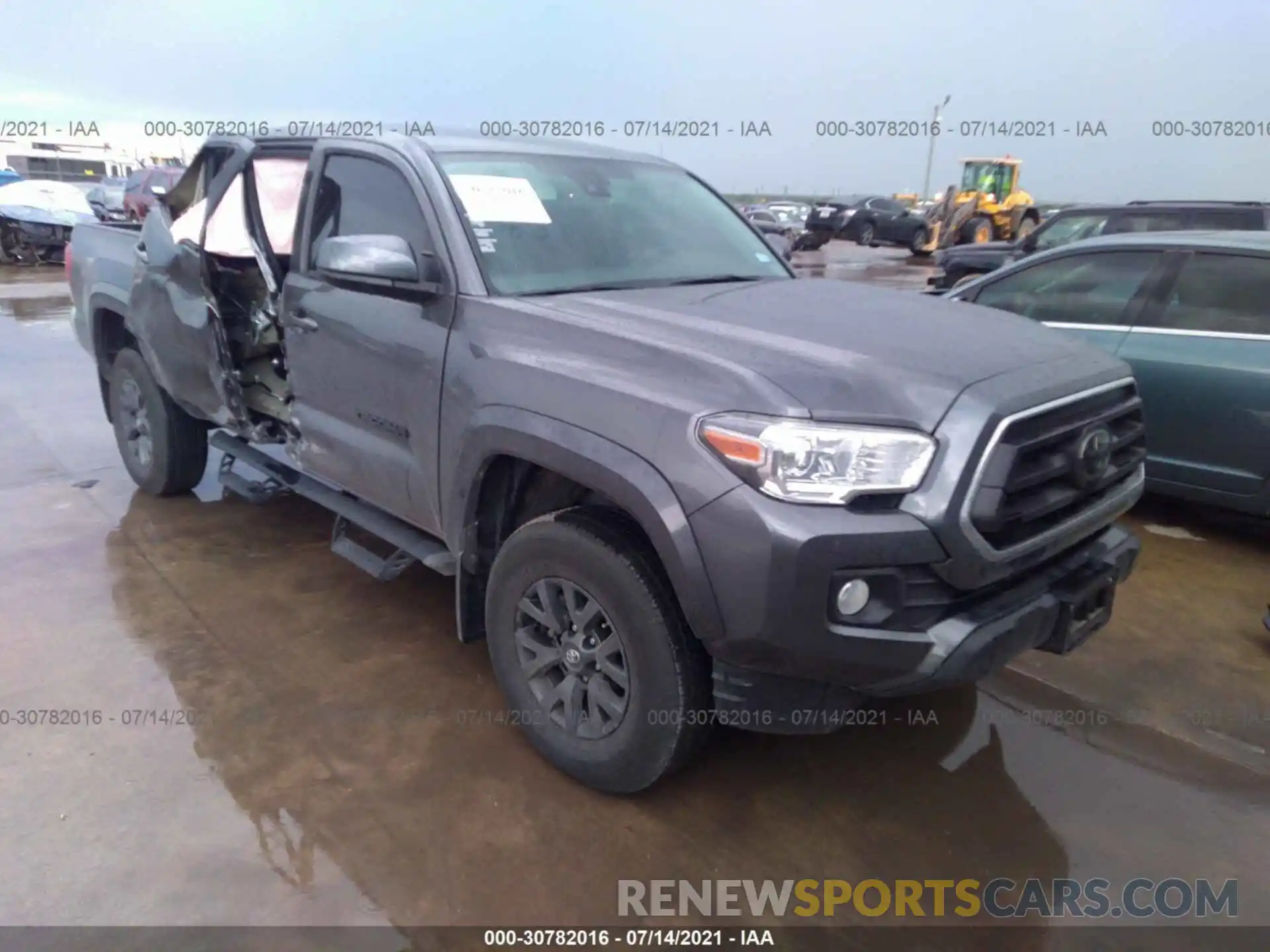 1 Photograph of a damaged car 5TFAZ5CN7MX098049 TOYOTA TACOMA 2WD 2021