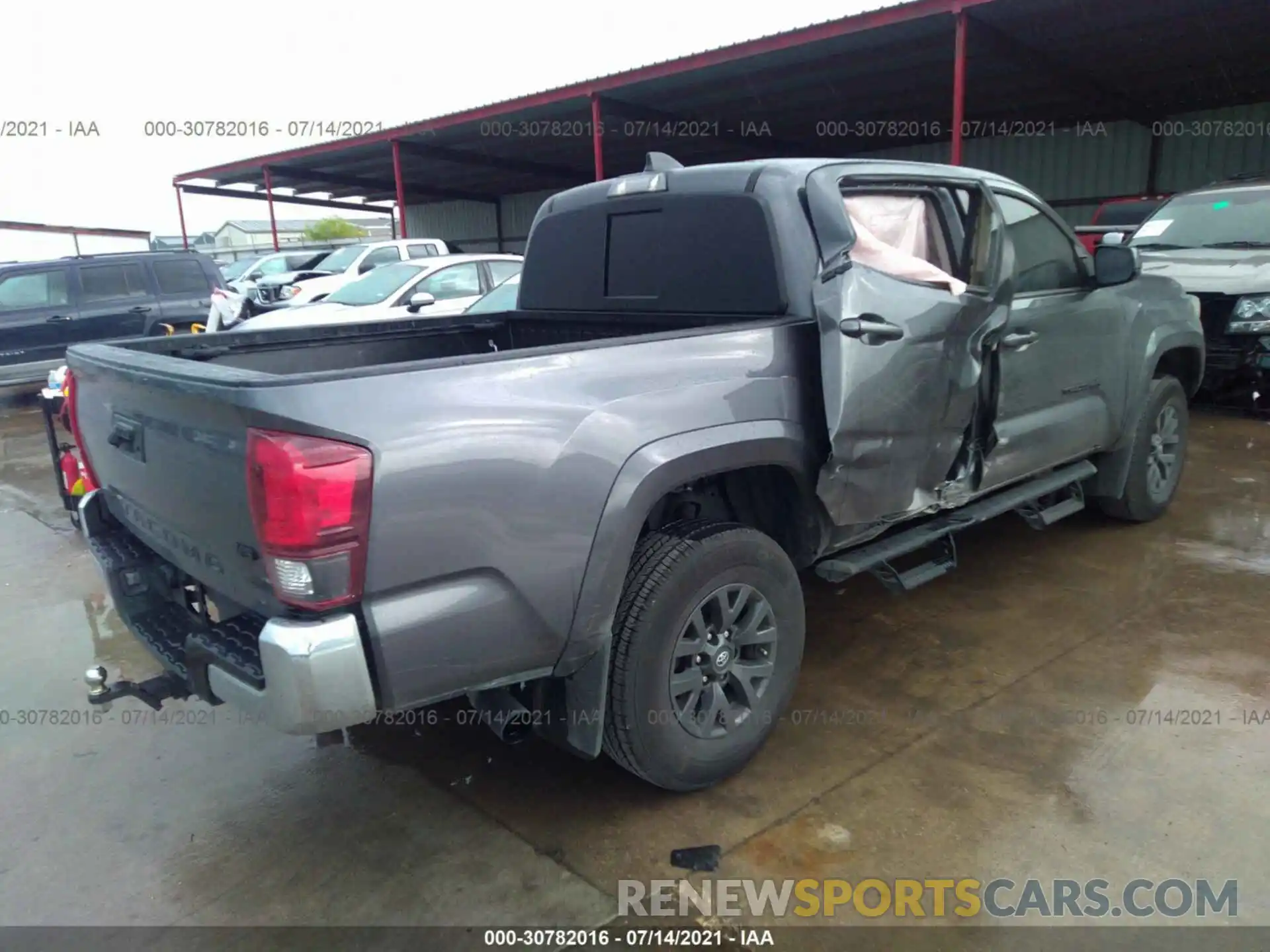 4 Photograph of a damaged car 5TFAZ5CN7MX098049 TOYOTA TACOMA 2WD 2021