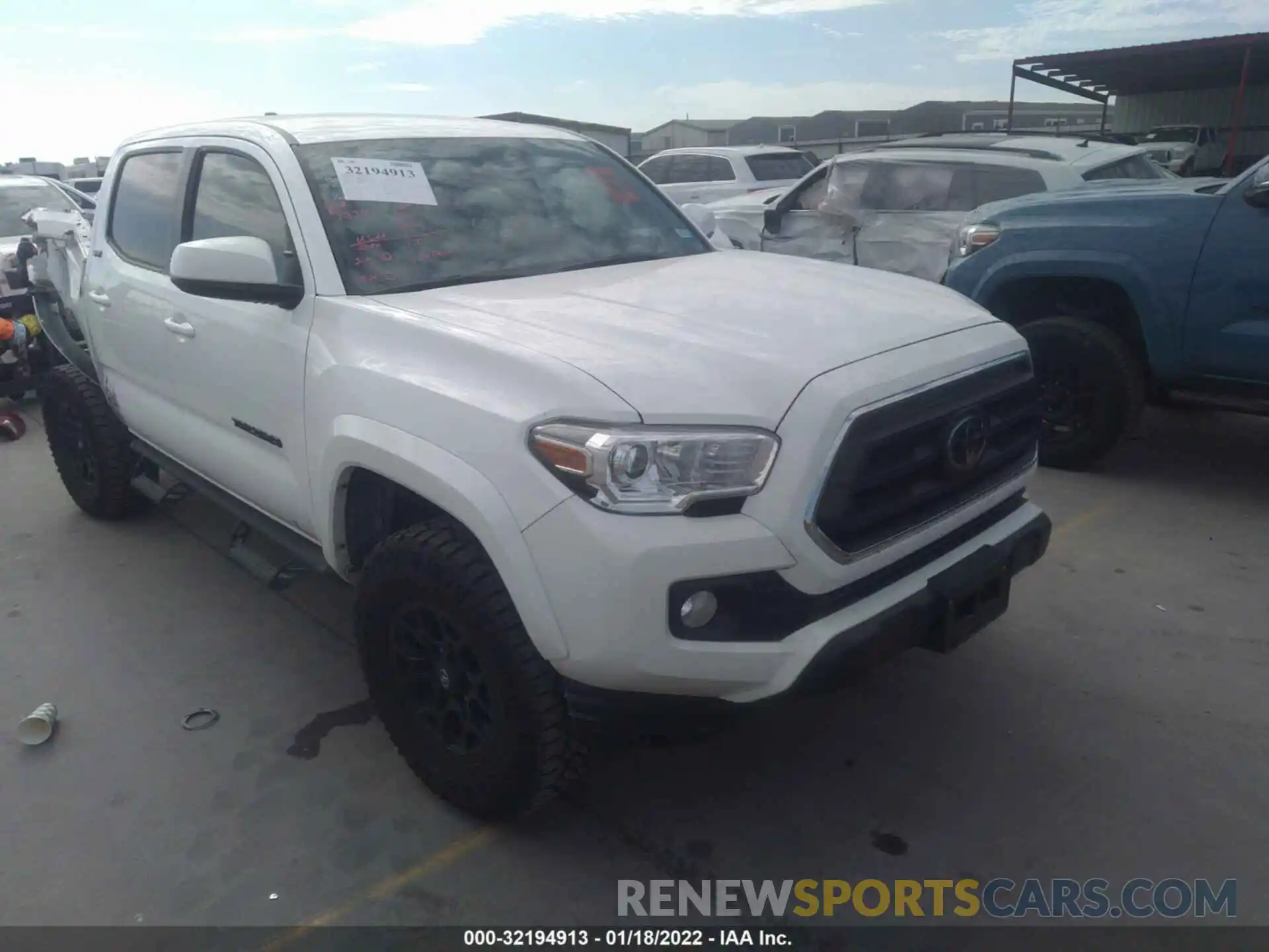 1 Photograph of a damaged car 5TFAZ5CN7MX102522 TOYOTA TACOMA 2WD 2021