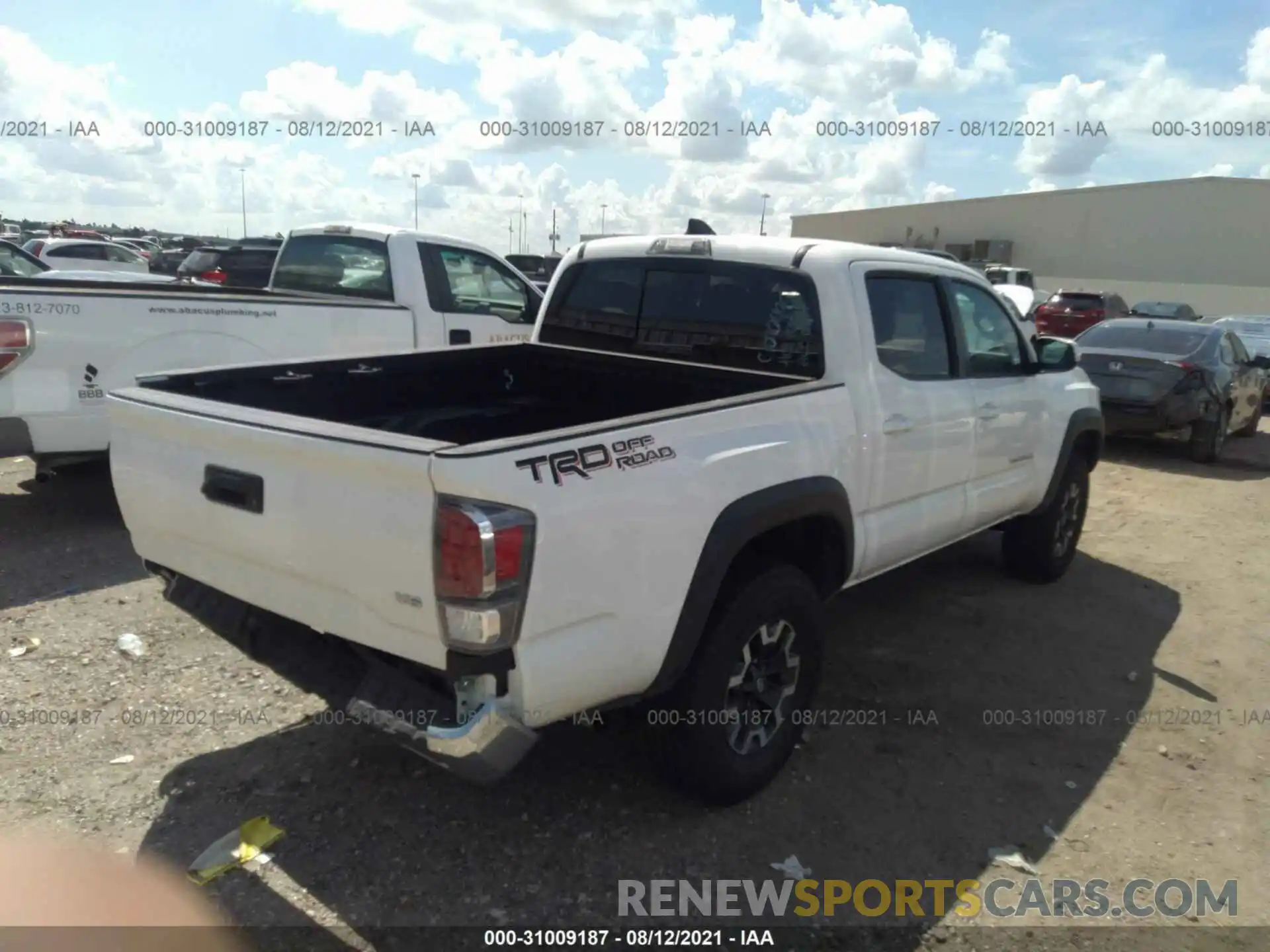 4 Photograph of a damaged car 5TFAZ5CN7MX107123 TOYOTA TACOMA 2WD 2021