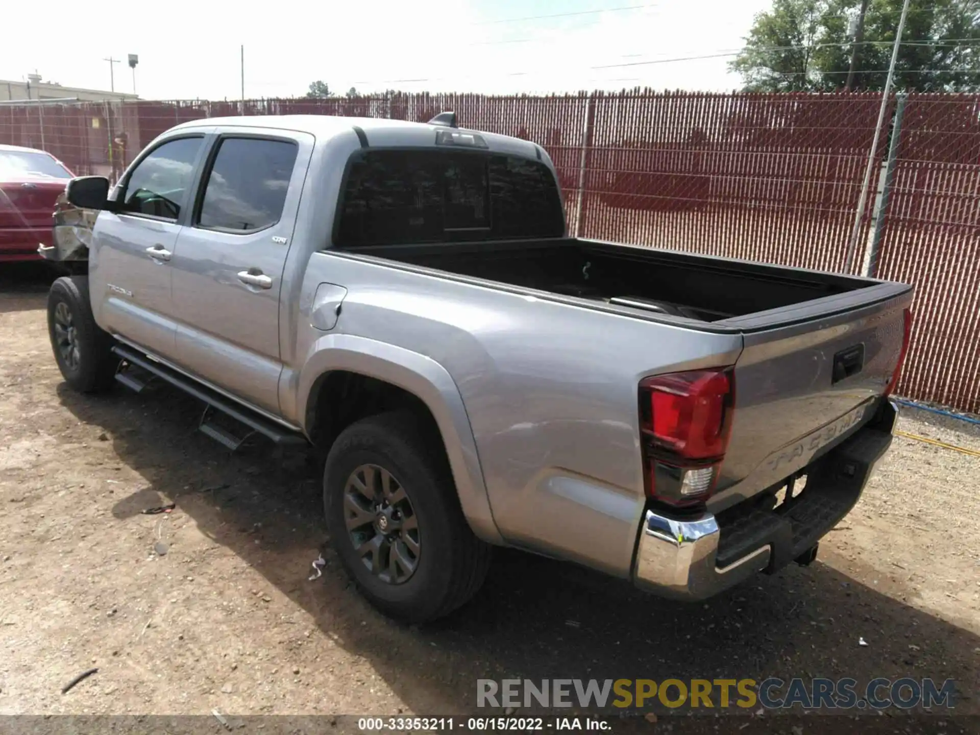 3 Photograph of a damaged car 5TFAZ5CN8MX101024 TOYOTA TACOMA 2WD 2021