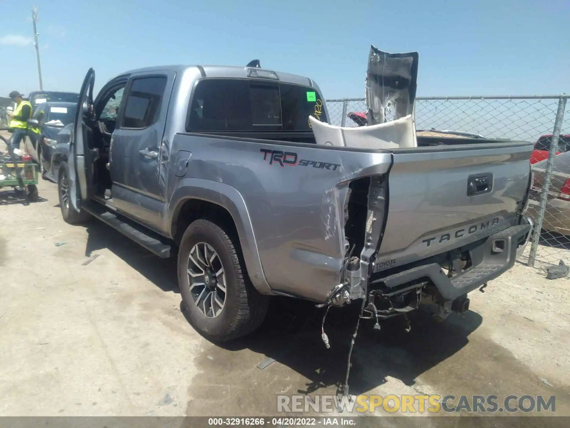 3 Photograph of a damaged car 5TFAZ5CN8MX101461 TOYOTA TACOMA 2WD 2021