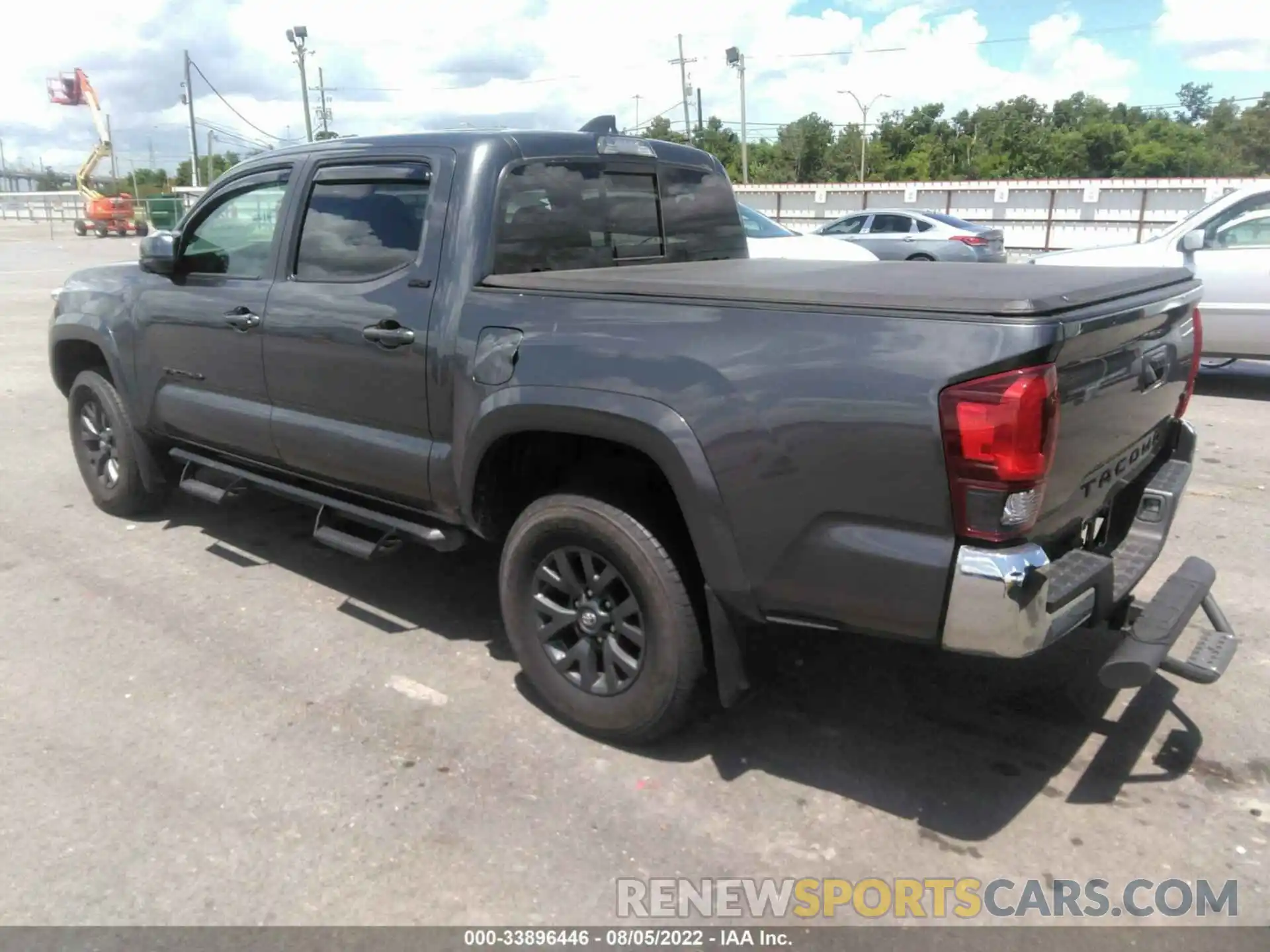 3 Photograph of a damaged car 5TFAZ5CN9MX099154 TOYOTA TACOMA 2WD 2021