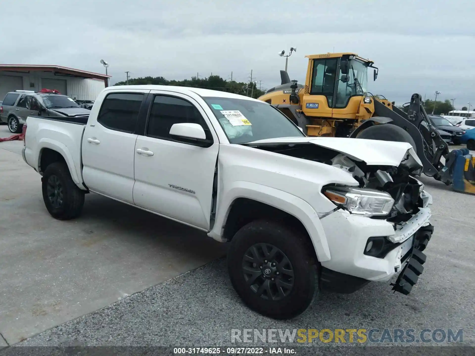 1 Photograph of a damaged car 5TFAZ5CN9MX099770 TOYOTA TACOMA 2WD 2021