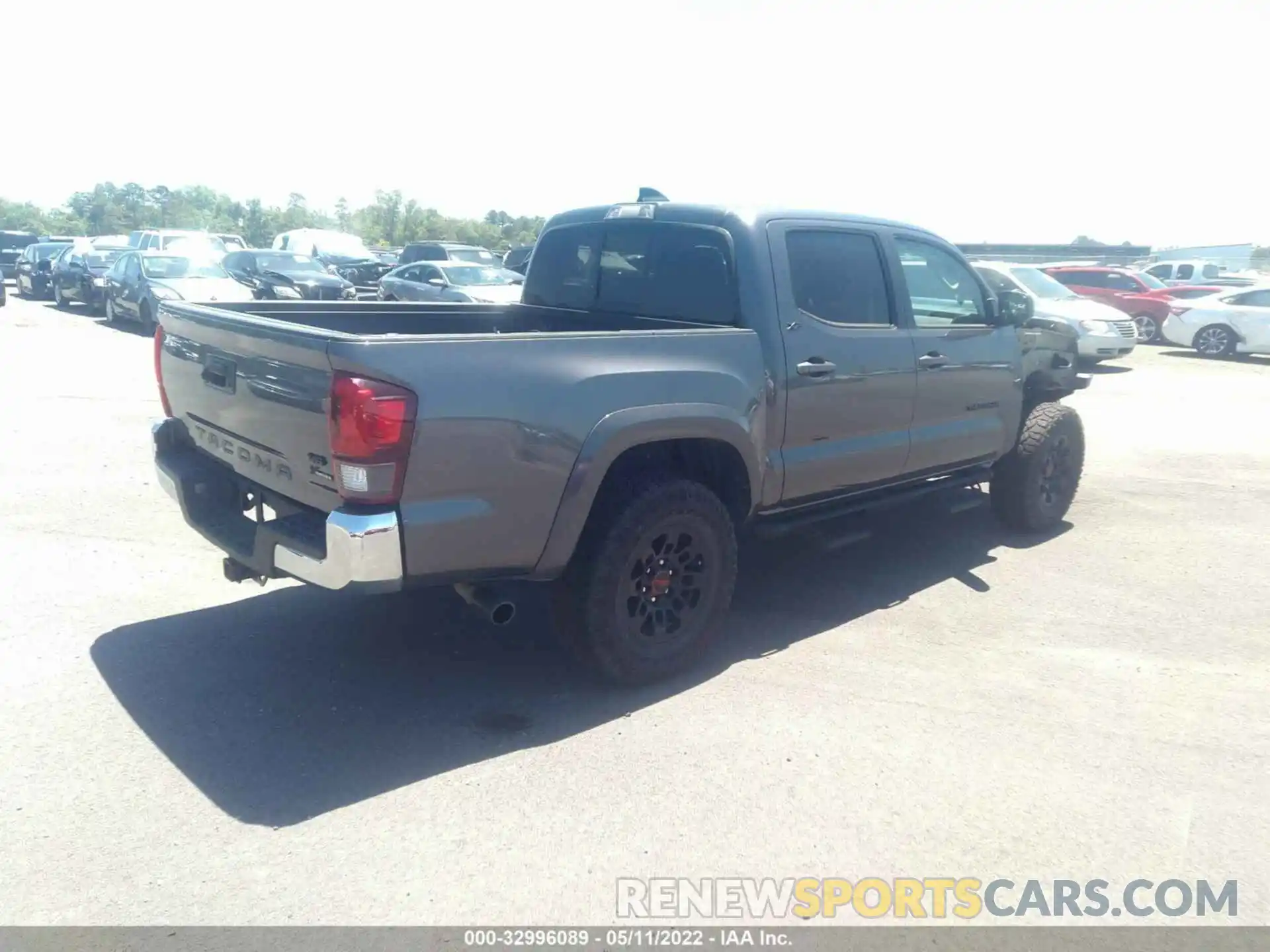 4 Photograph of a damaged car 5TFAZ5CN9MX102733 TOYOTA TACOMA 2WD 2021