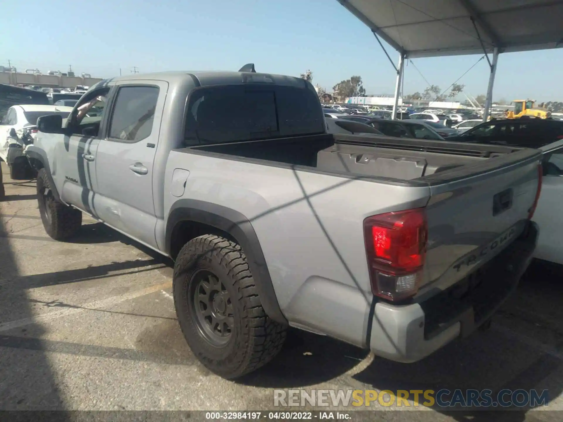 3 Photograph of a damaged car 5TFAZ5CN9MX102831 TOYOTA TACOMA 2WD 2021