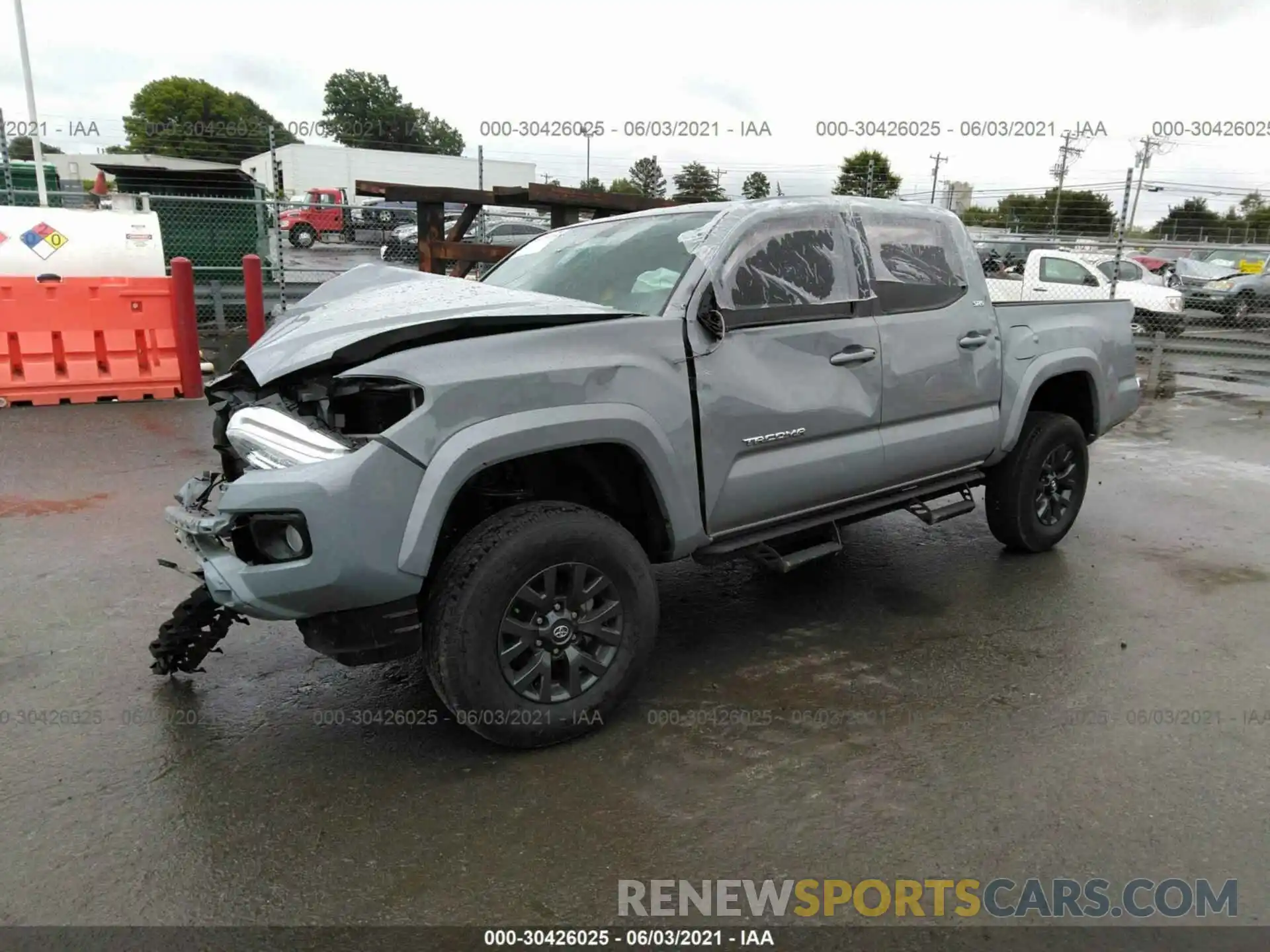 2 Photograph of a damaged car 5TFAZ5CN9MX104109 TOYOTA TACOMA 2WD 2021