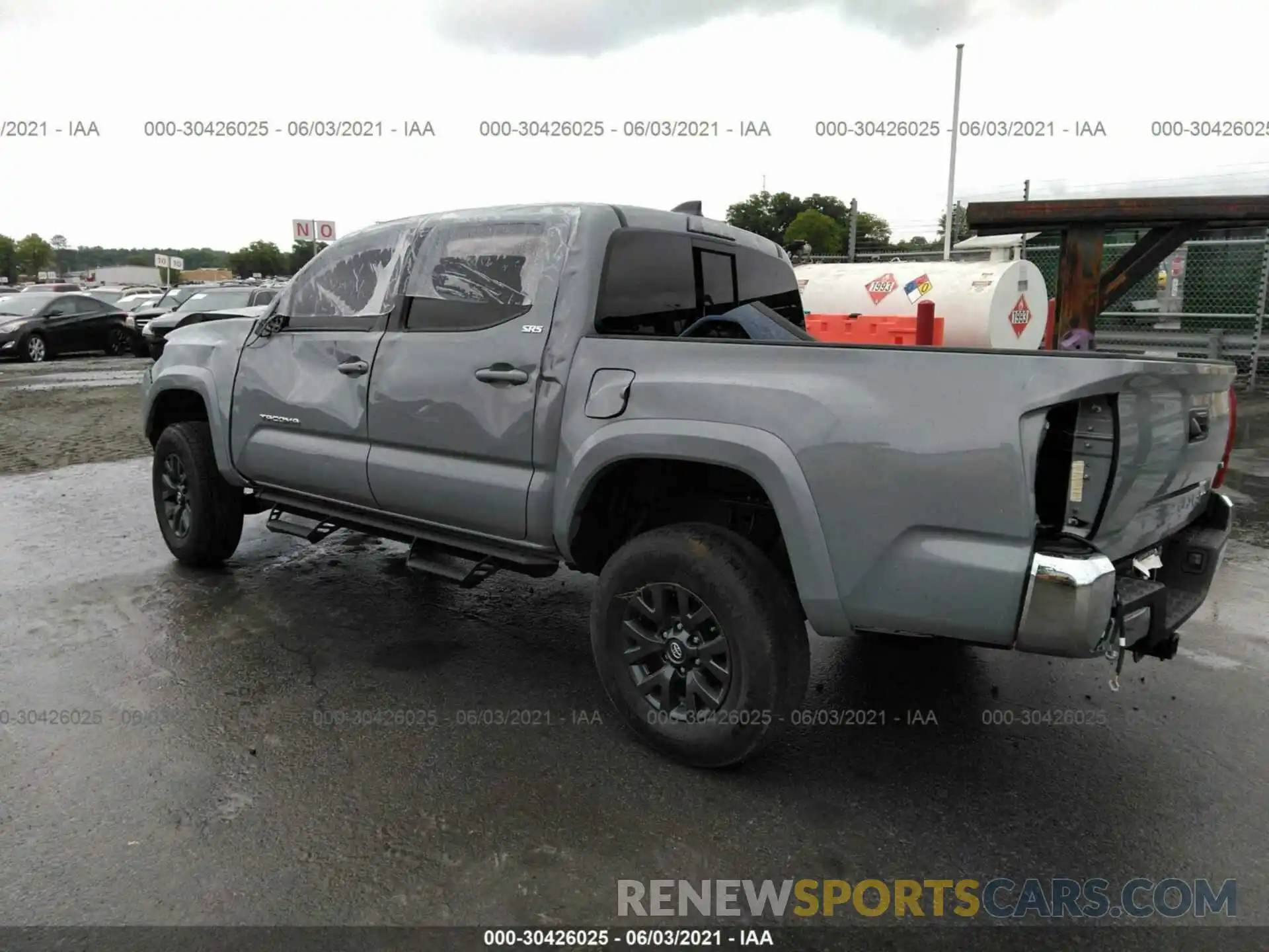 3 Photograph of a damaged car 5TFAZ5CN9MX104109 TOYOTA TACOMA 2WD 2021