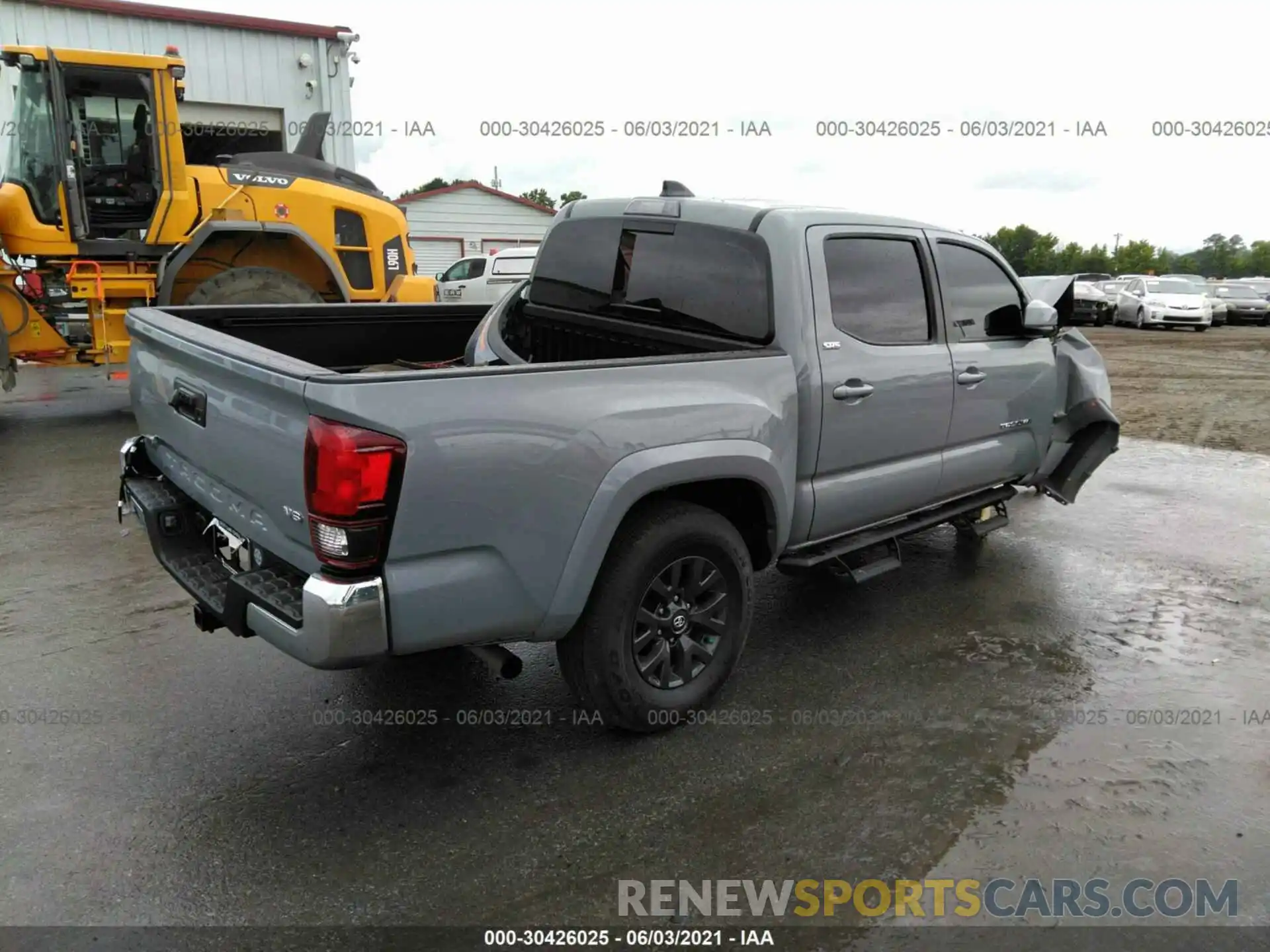 4 Photograph of a damaged car 5TFAZ5CN9MX104109 TOYOTA TACOMA 2WD 2021