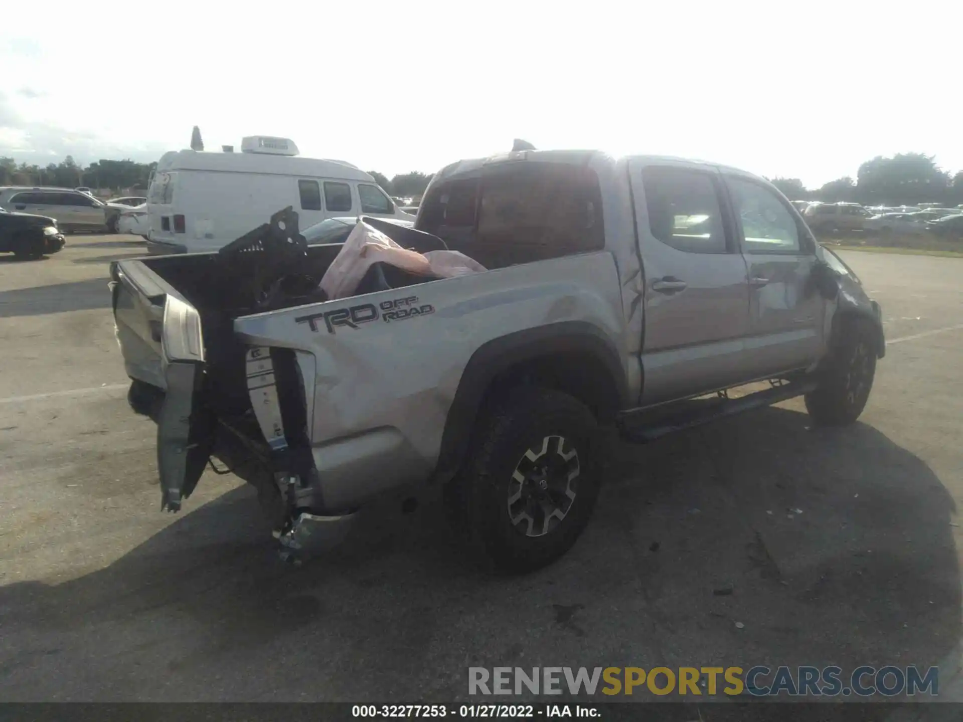 4 Photograph of a damaged car 5TFAZ5CN9MX109777 TOYOTA TACOMA 2WD 2021