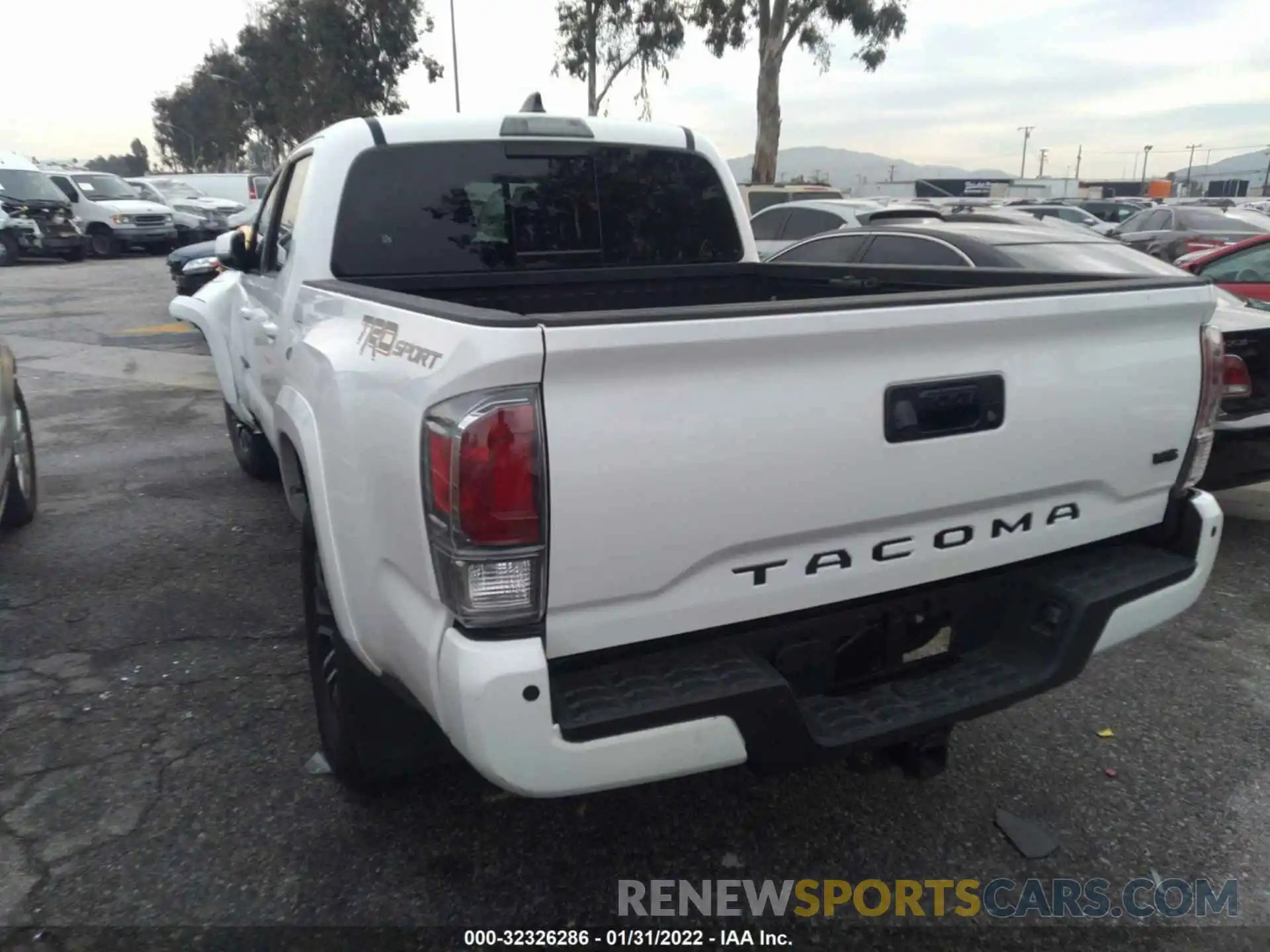 3 Photograph of a damaged car 5TFAZ5CN9MX111299 TOYOTA TACOMA 2WD 2021