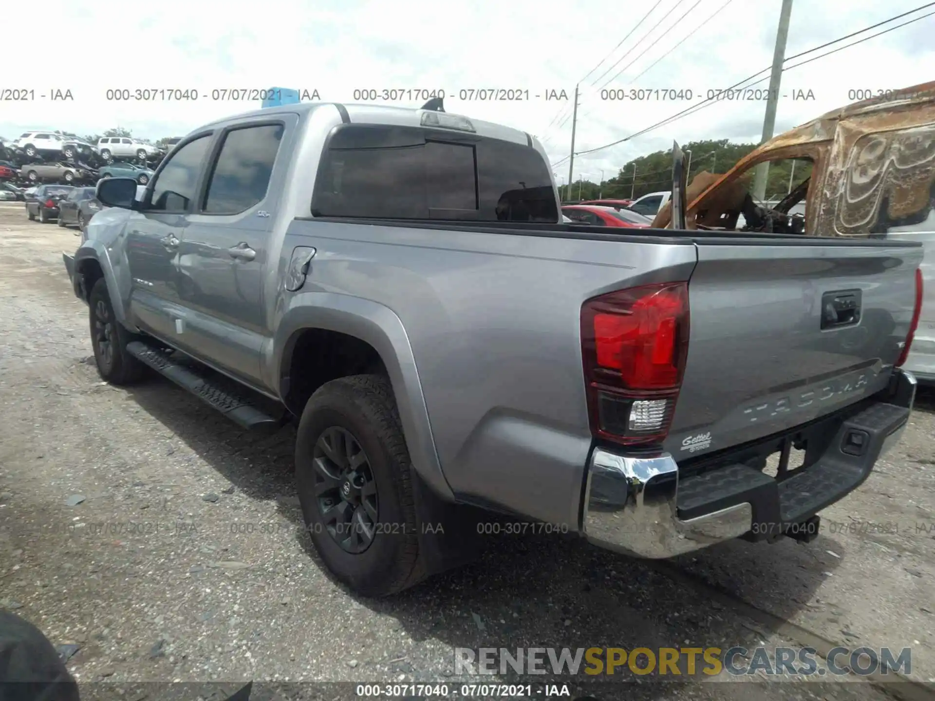 3 Фотография поврежденного автомобиля 5TFAZ5CNXMX098949 TOYOTA TACOMA 2WD 2021