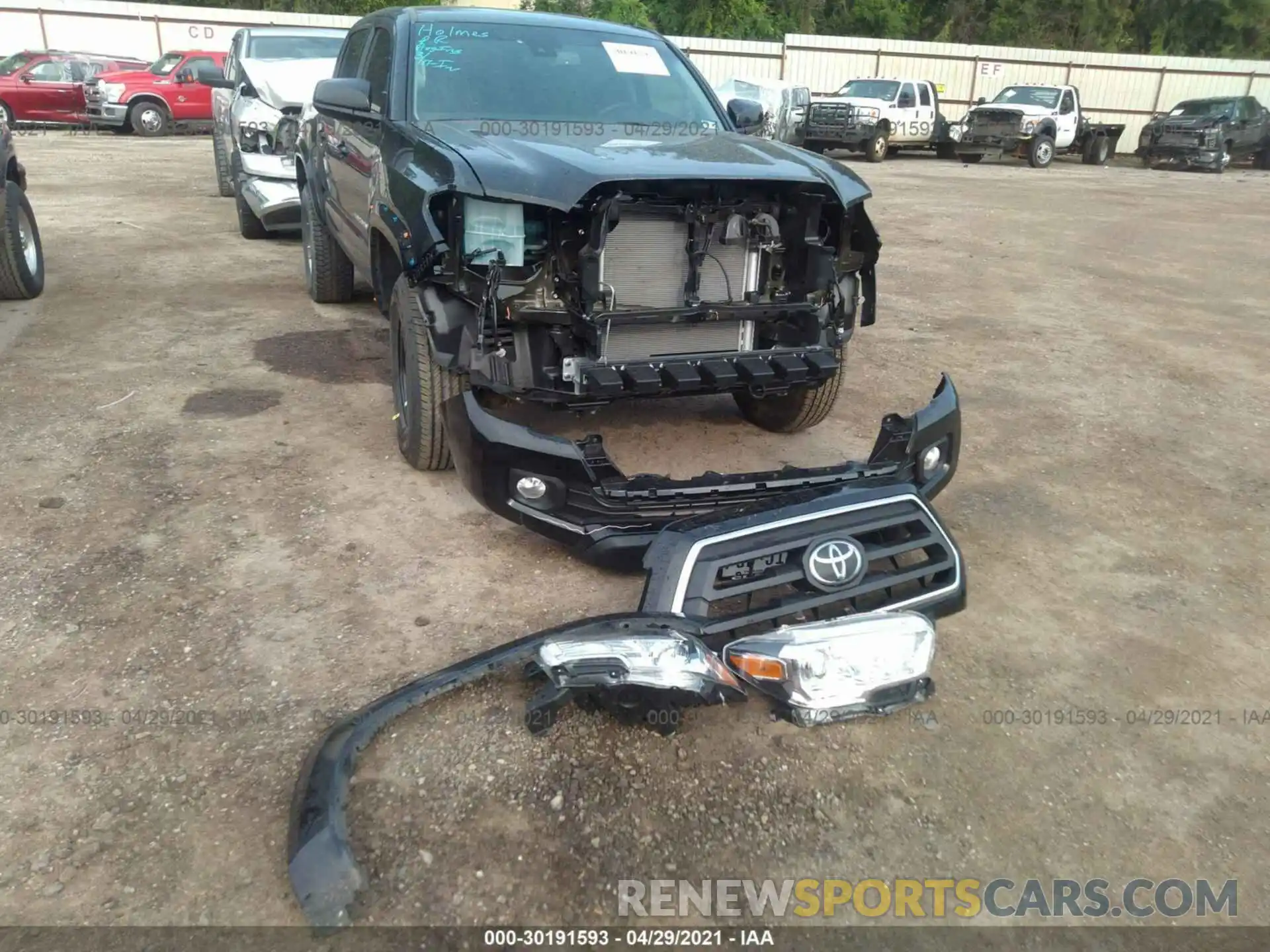 12 Photograph of a damaged car 5TFAZ5CNXMX102286 TOYOTA TACOMA 2WD 2021