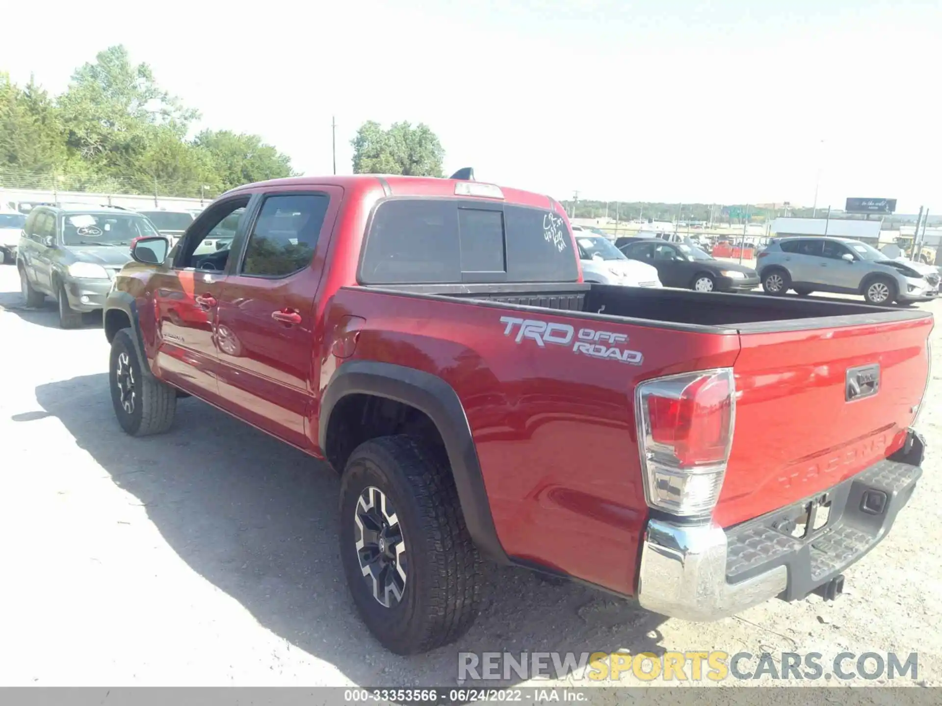 3 Photograph of a damaged car 5TFAZ5CNXMX108864 TOYOTA TACOMA 2WD 2021