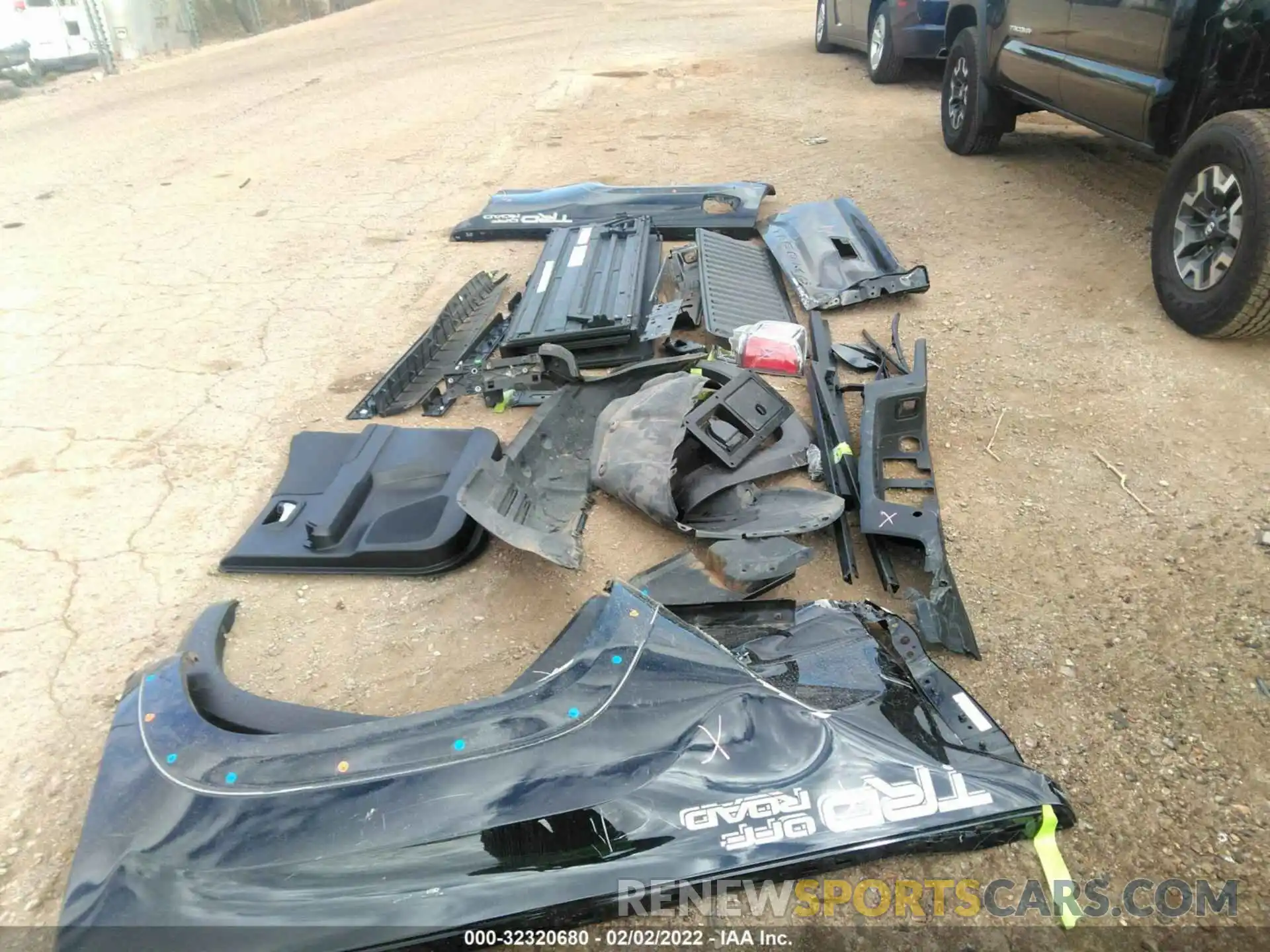 12 Photograph of a damaged car 5TFAZ5CNXMX110758 TOYOTA TACOMA 2WD 2021