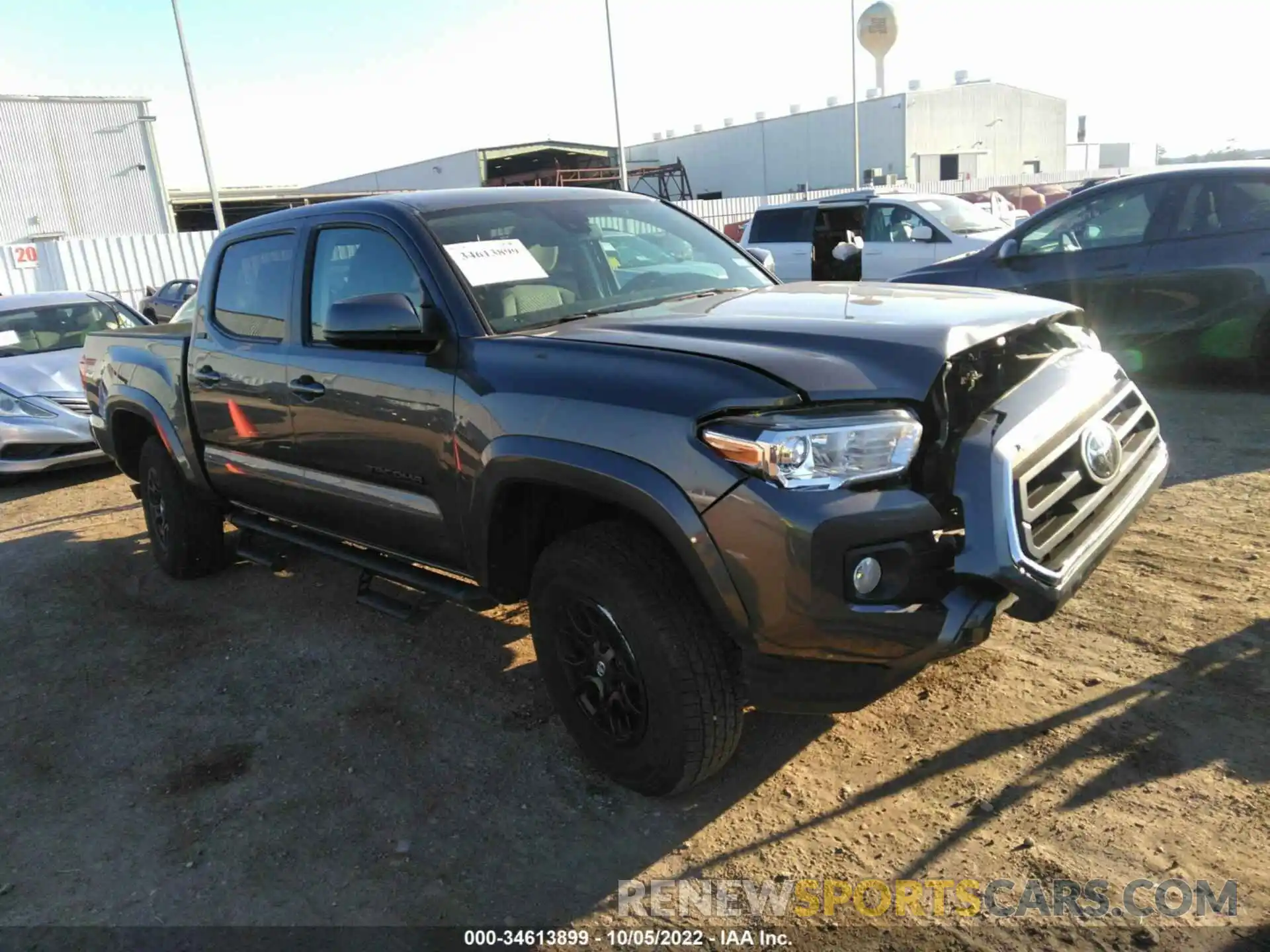 1 Фотография поврежденного автомобиля 5TFAZ5CNXMX114521 TOYOTA TACOMA 2WD 2021