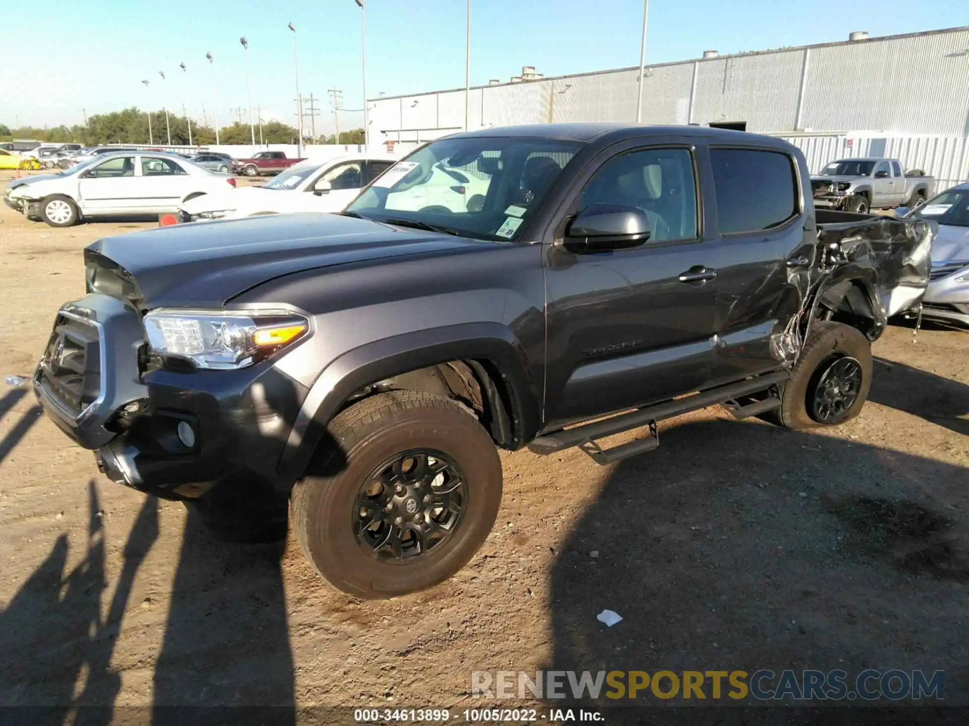 2 Фотография поврежденного автомобиля 5TFAZ5CNXMX114521 TOYOTA TACOMA 2WD 2021