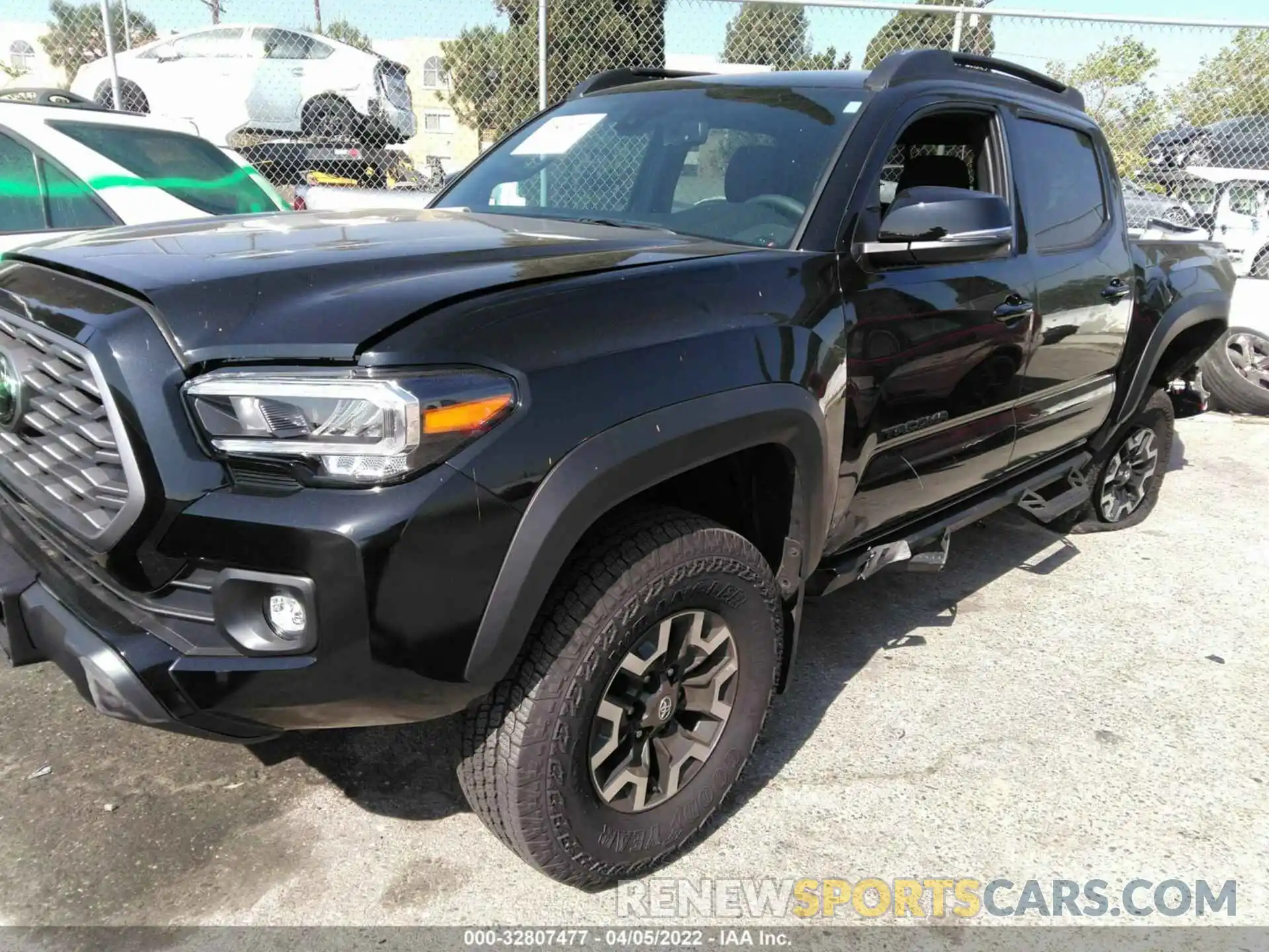 2 Photograph of a damaged car 3TMAZ5CN0NM171091 TOYOTA TACOMA 2WD 2022