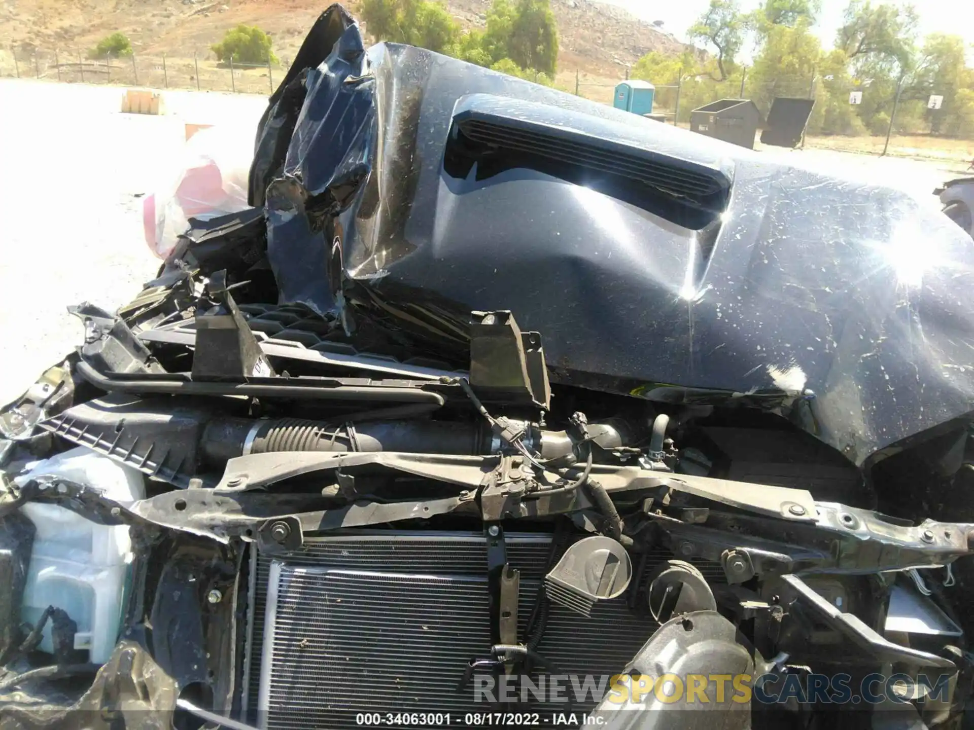 10 Photograph of a damaged car 3TMAZ5CN0NM172709 TOYOTA TACOMA 2WD 2022