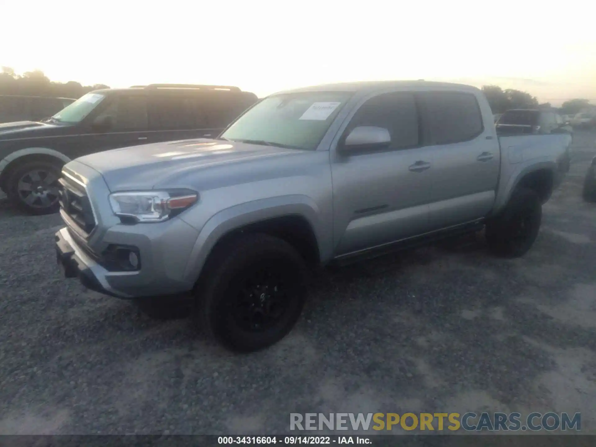 2 Photograph of a damaged car 3TMAZ5CN0NM189073 TOYOTA TACOMA 2WD 2022