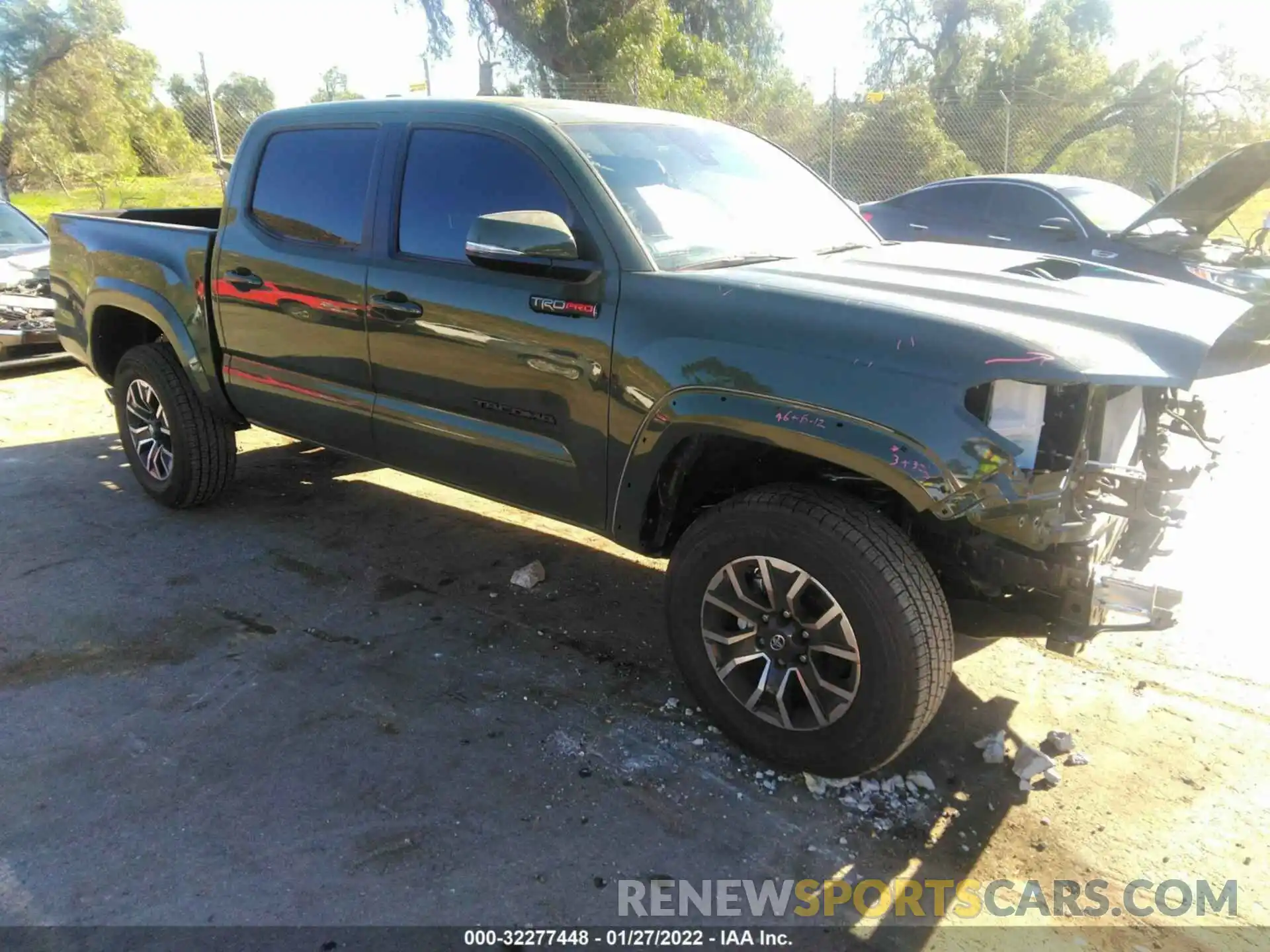 1 Photograph of a damaged car 3TMAZ5CN1NM167812 TOYOTA TACOMA 2WD 2022