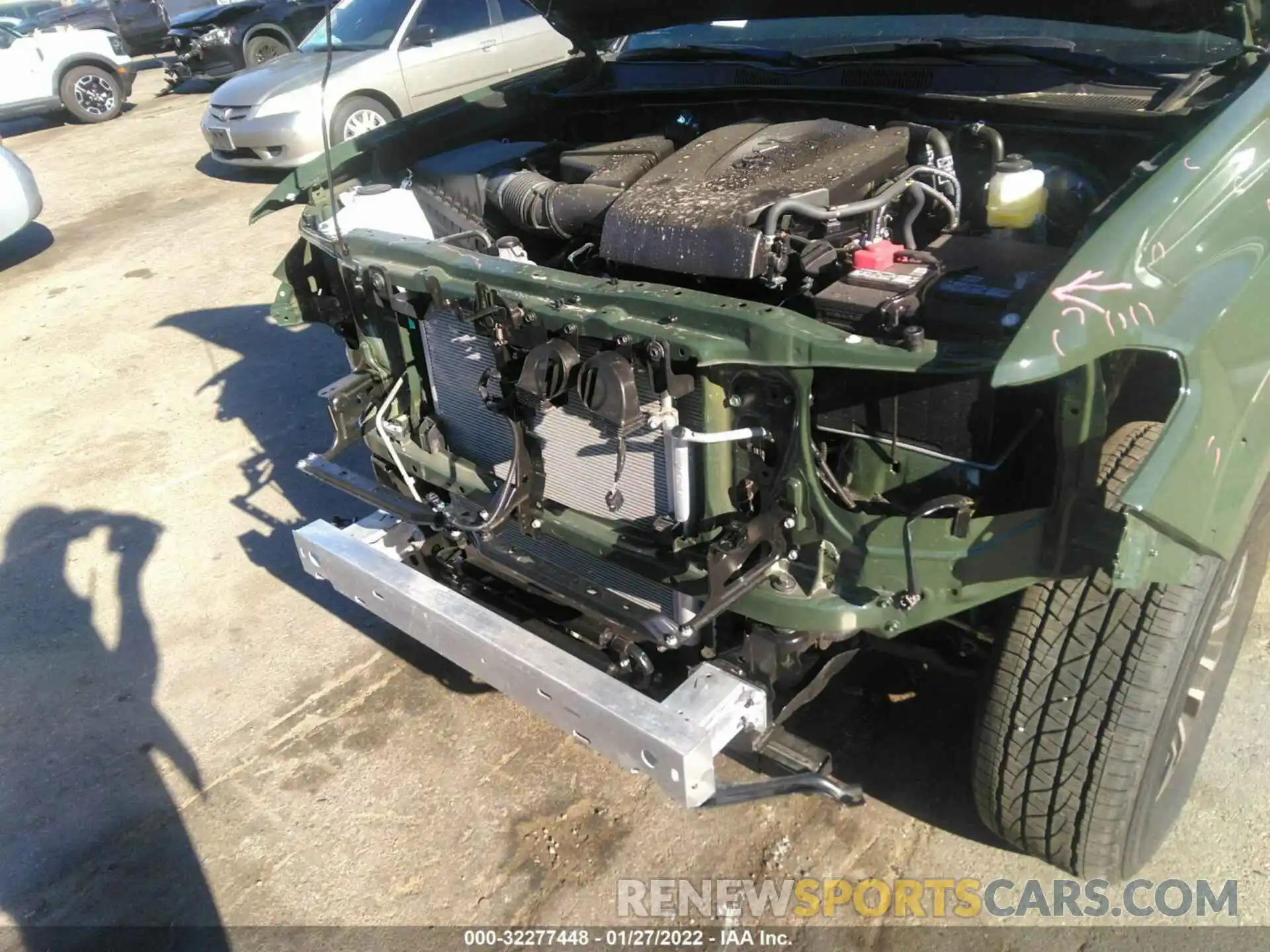 12 Photograph of a damaged car 3TMAZ5CN1NM167812 TOYOTA TACOMA 2WD 2022