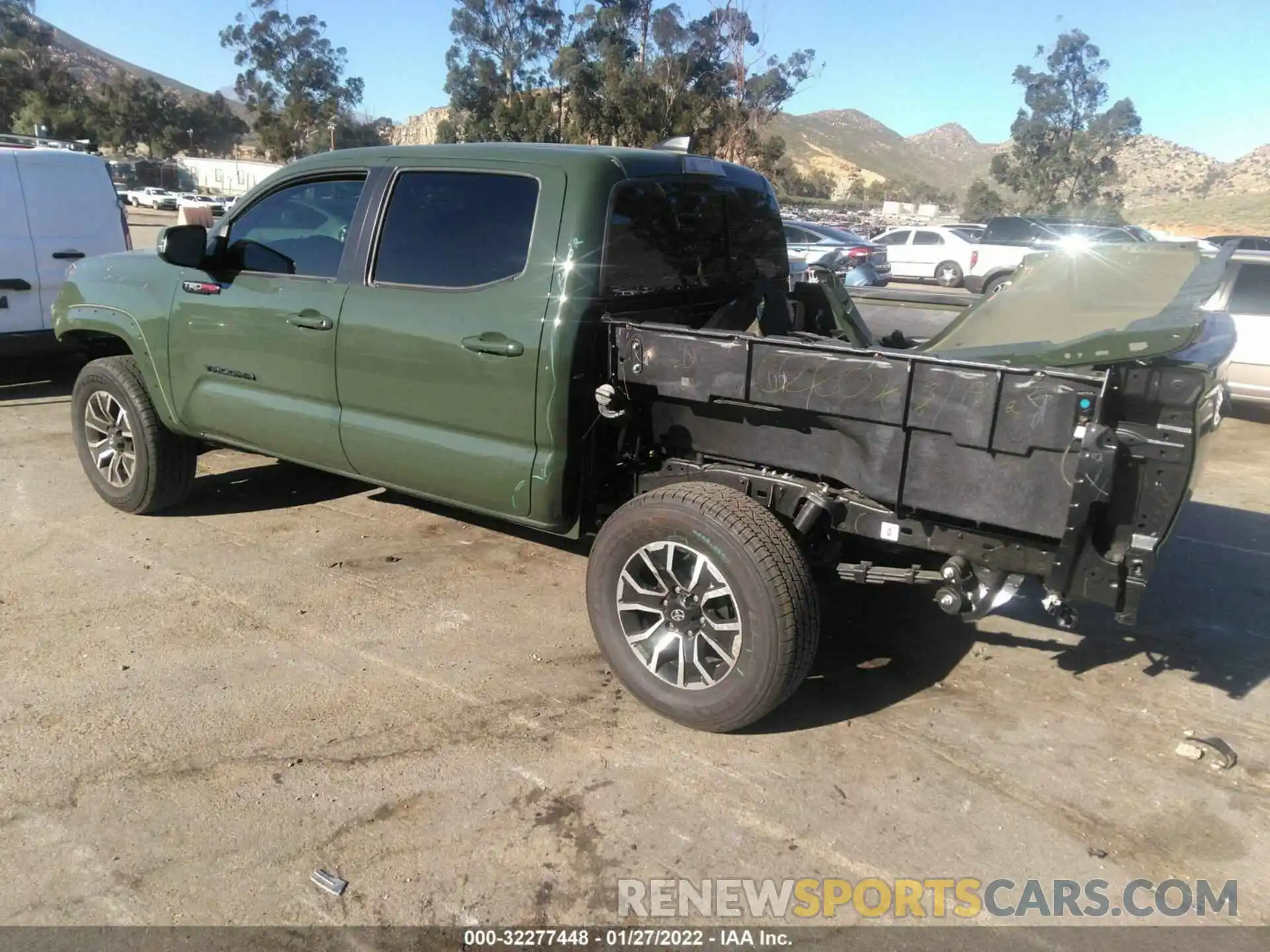 3 Photograph of a damaged car 3TMAZ5CN1NM167812 TOYOTA TACOMA 2WD 2022