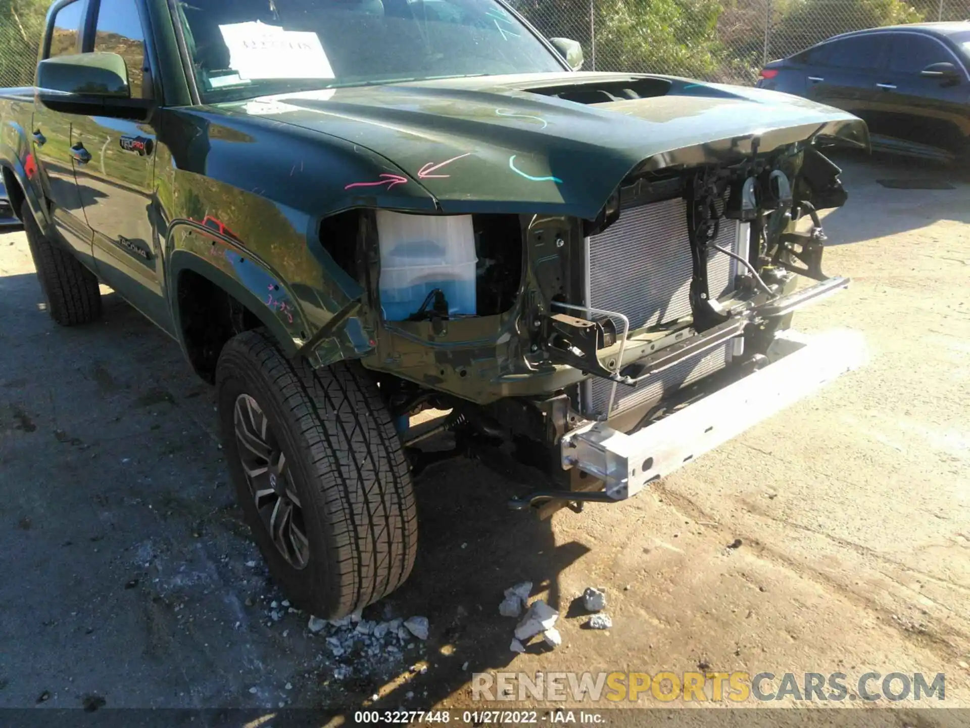 6 Photograph of a damaged car 3TMAZ5CN1NM167812 TOYOTA TACOMA 2WD 2022