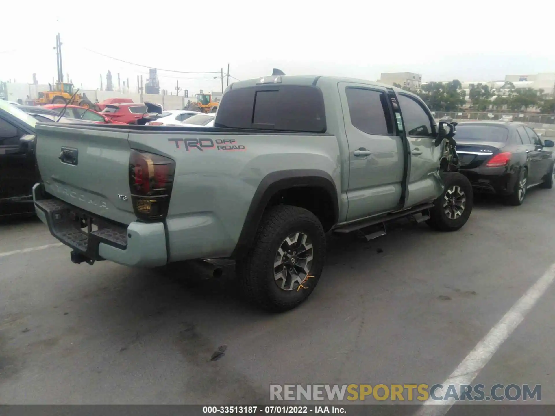 4 Фотография поврежденного автомобиля 3TMAZ5CN3NM162370 TOYOTA TACOMA 2WD 2022