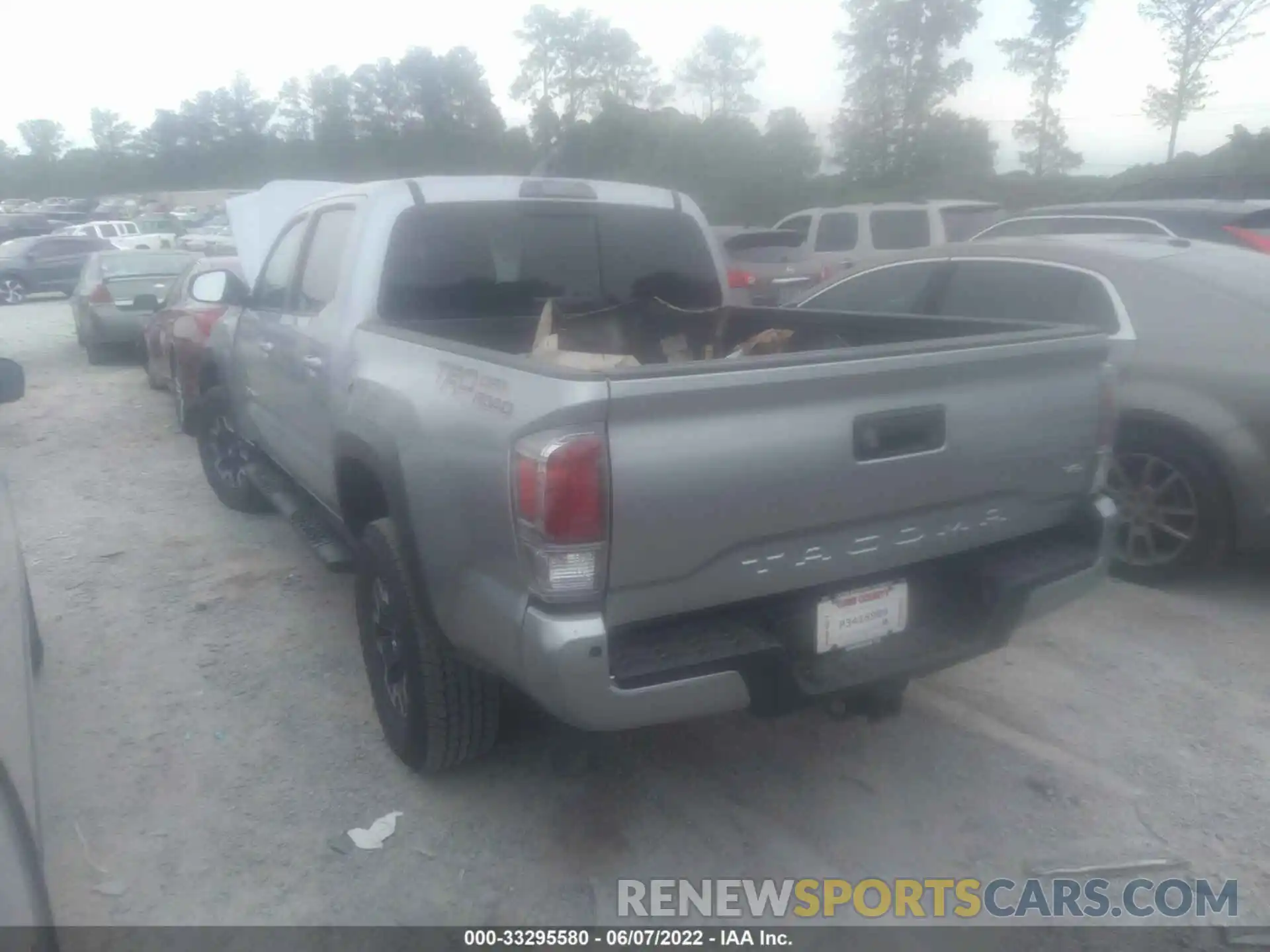 3 Photograph of a damaged car 3TMAZ5CN4NM181171 TOYOTA TACOMA 2WD 2022