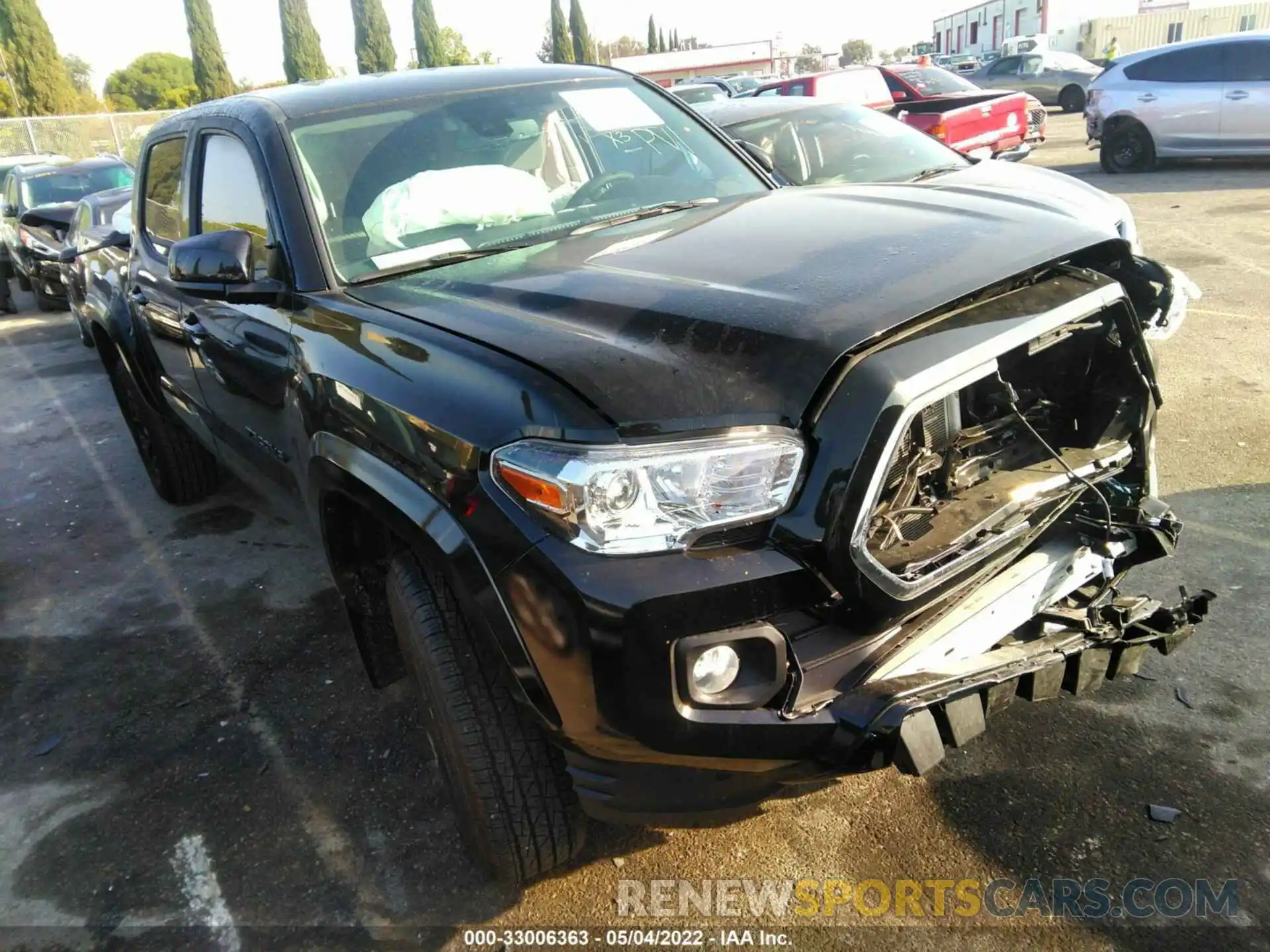 1 Photograph of a damaged car 3TMAZ5CN6NM171841 TOYOTA TACOMA 2WD 2022