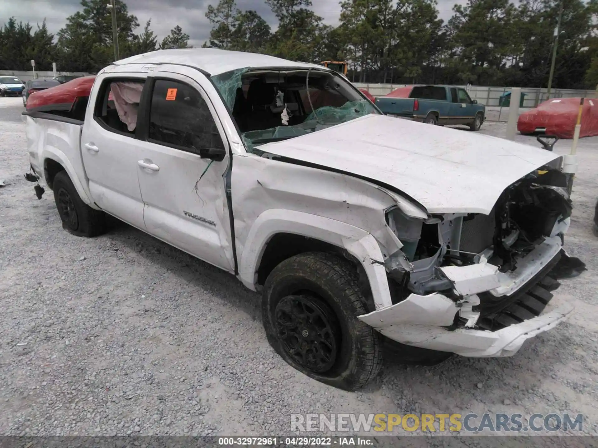 1 Photograph of a damaged car 3TMAZ5CN6NM173251 TOYOTA TACOMA 2WD 2022