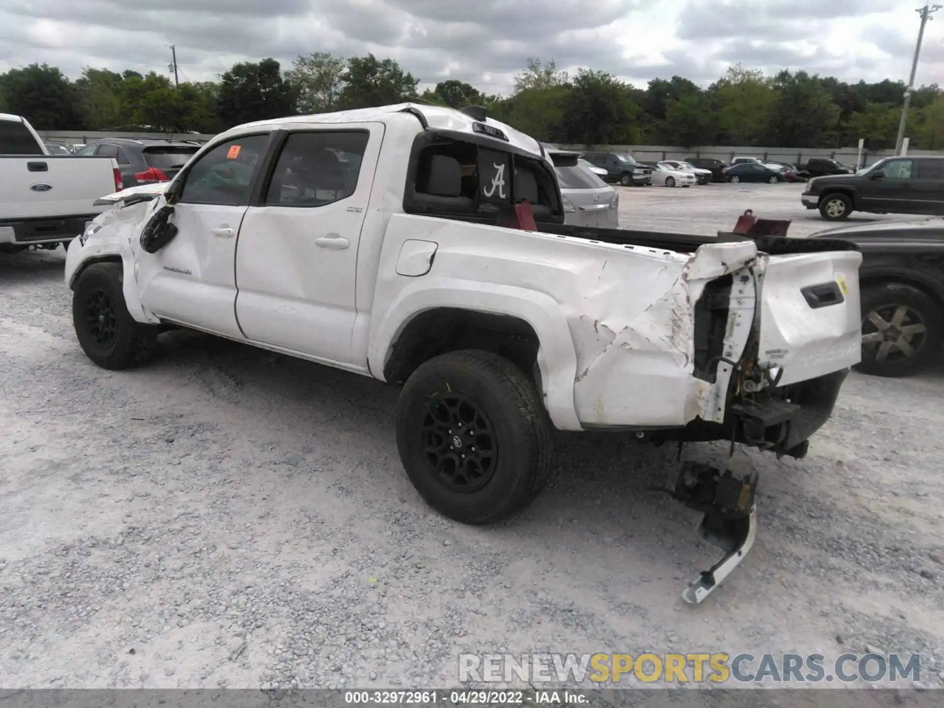 3 Photograph of a damaged car 3TMAZ5CN6NM173251 TOYOTA TACOMA 2WD 2022