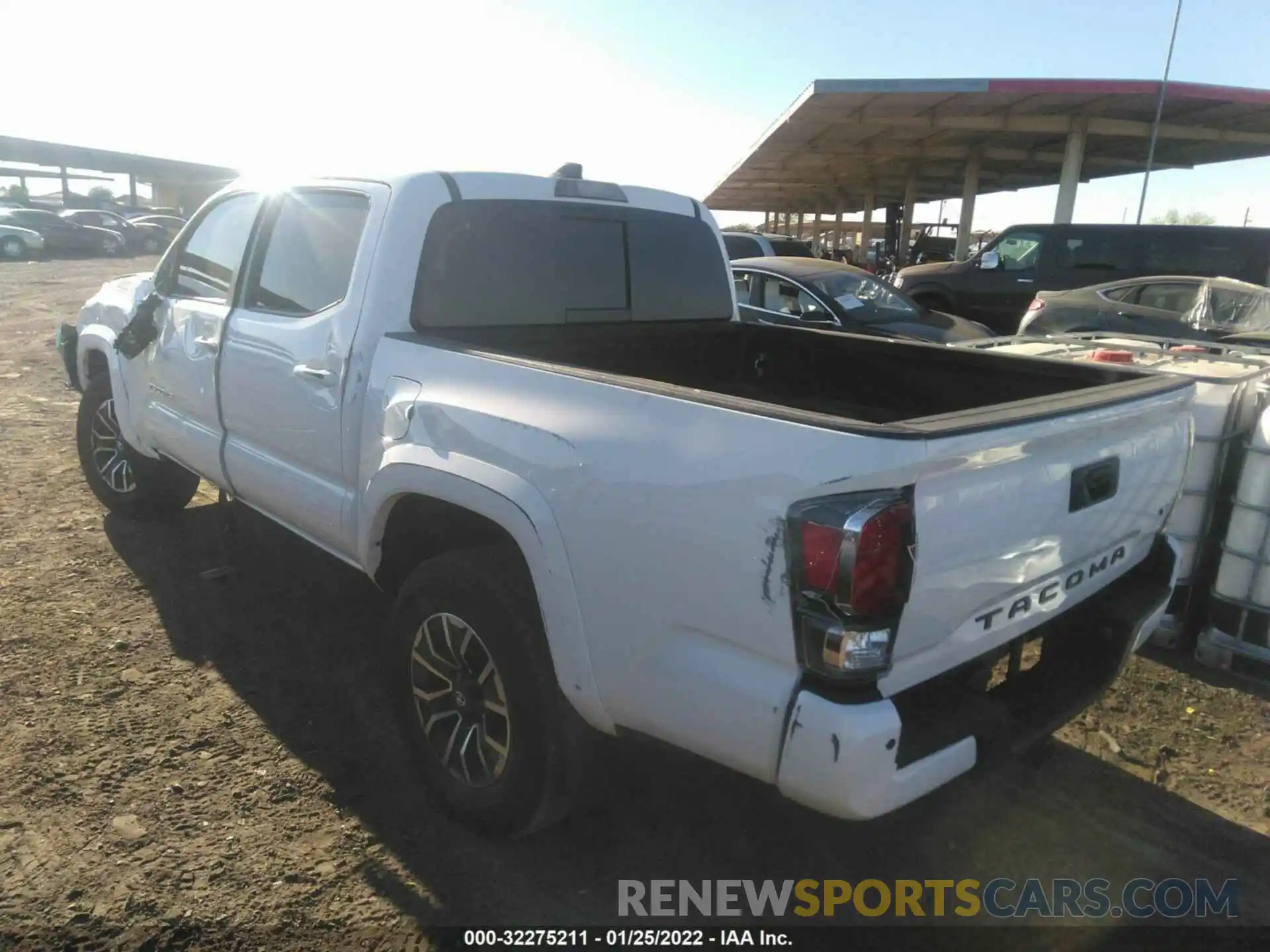 3 Photograph of a damaged car 3TMAZ5CN7NM164445 TOYOTA TACOMA 2WD 2022