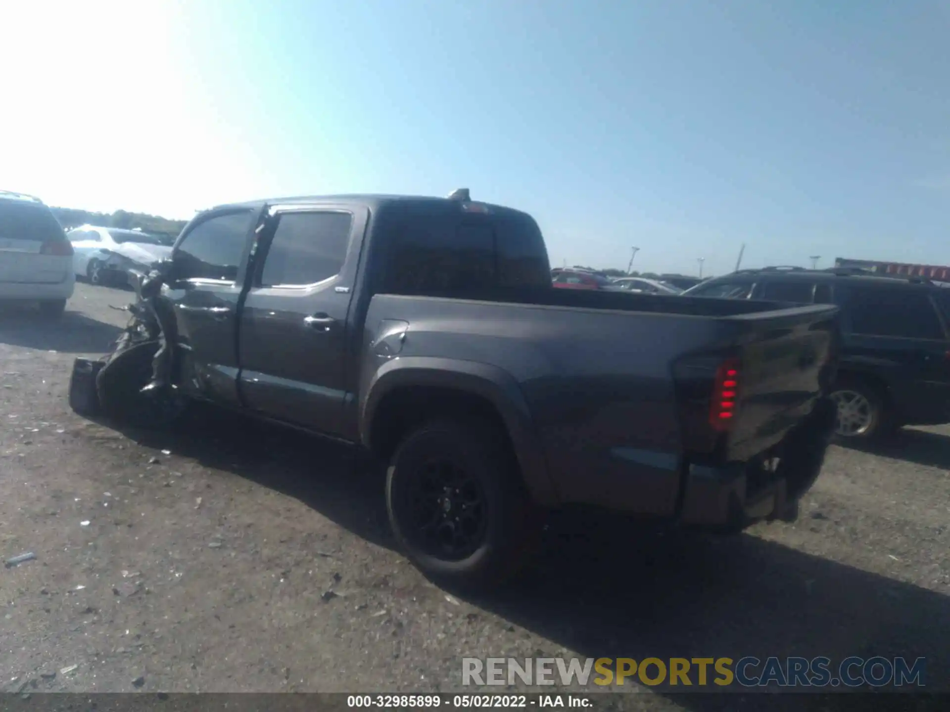 3 Photograph of a damaged car 3TMAZ5CN9NM167637 TOYOTA TACOMA 2WD 2022