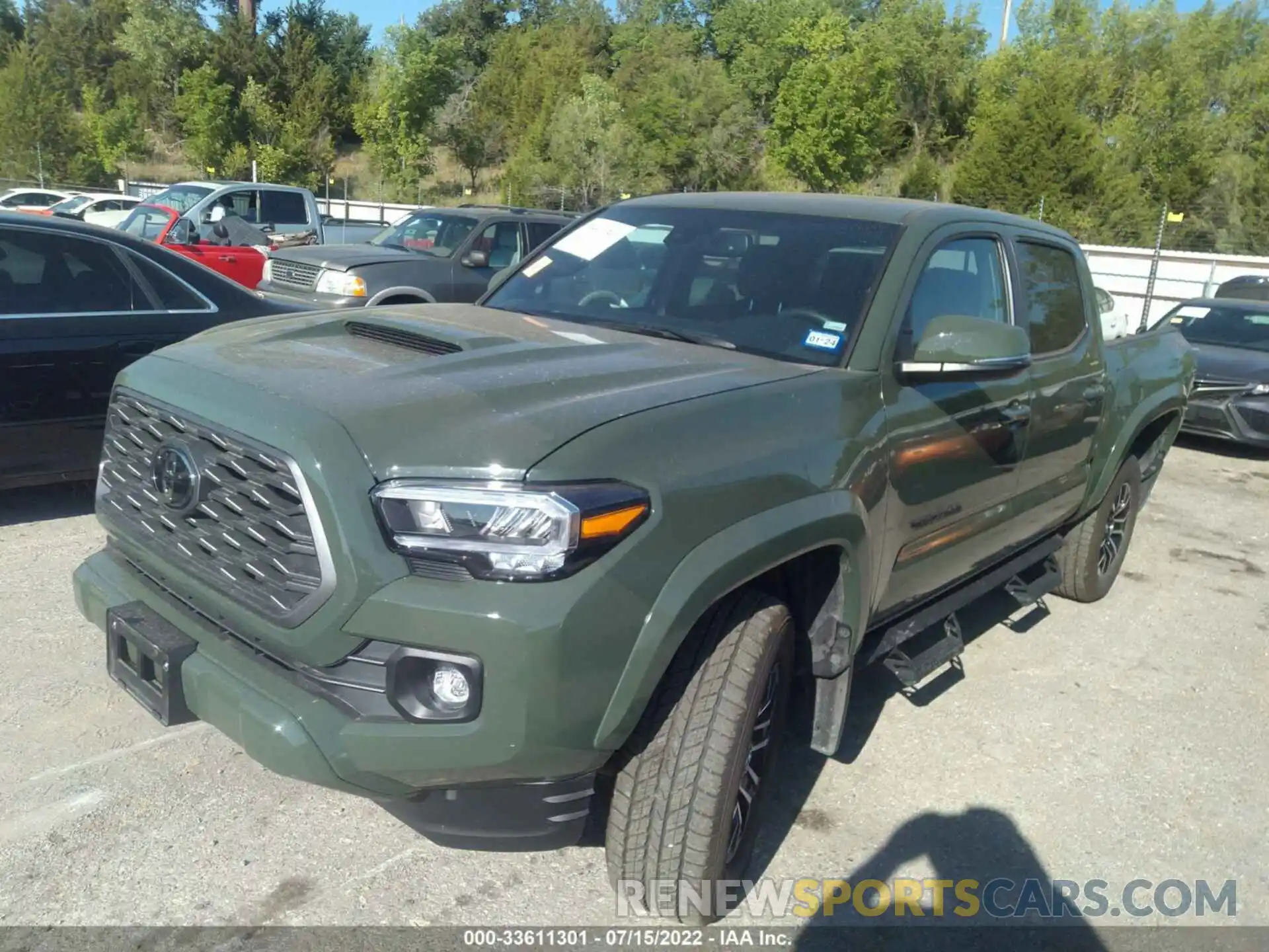 2 Photograph of a damaged car 3TMAZ5CN9NM170862 TOYOTA TACOMA 2WD 2022