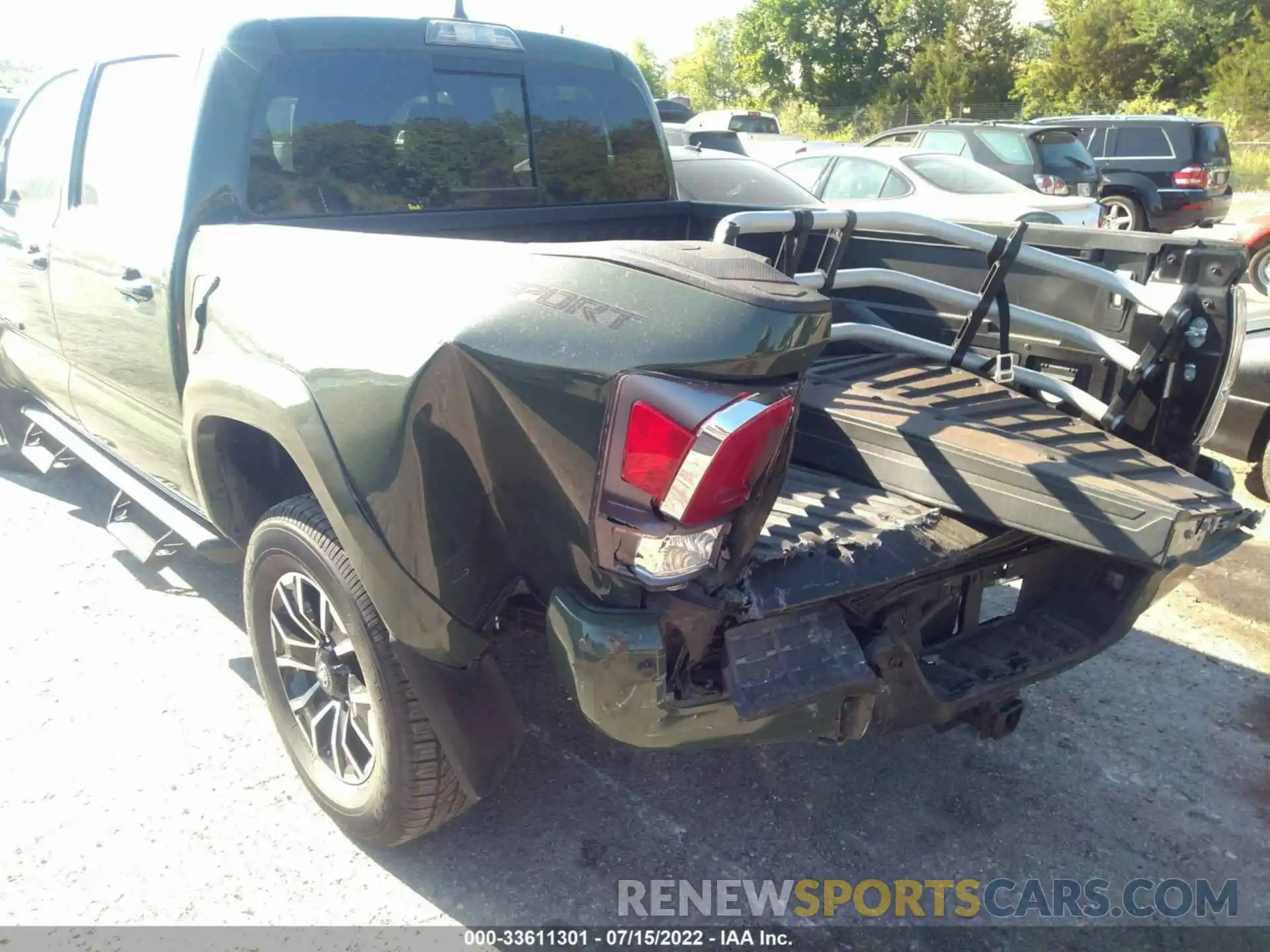 6 Photograph of a damaged car 3TMAZ5CN9NM170862 TOYOTA TACOMA 2WD 2022