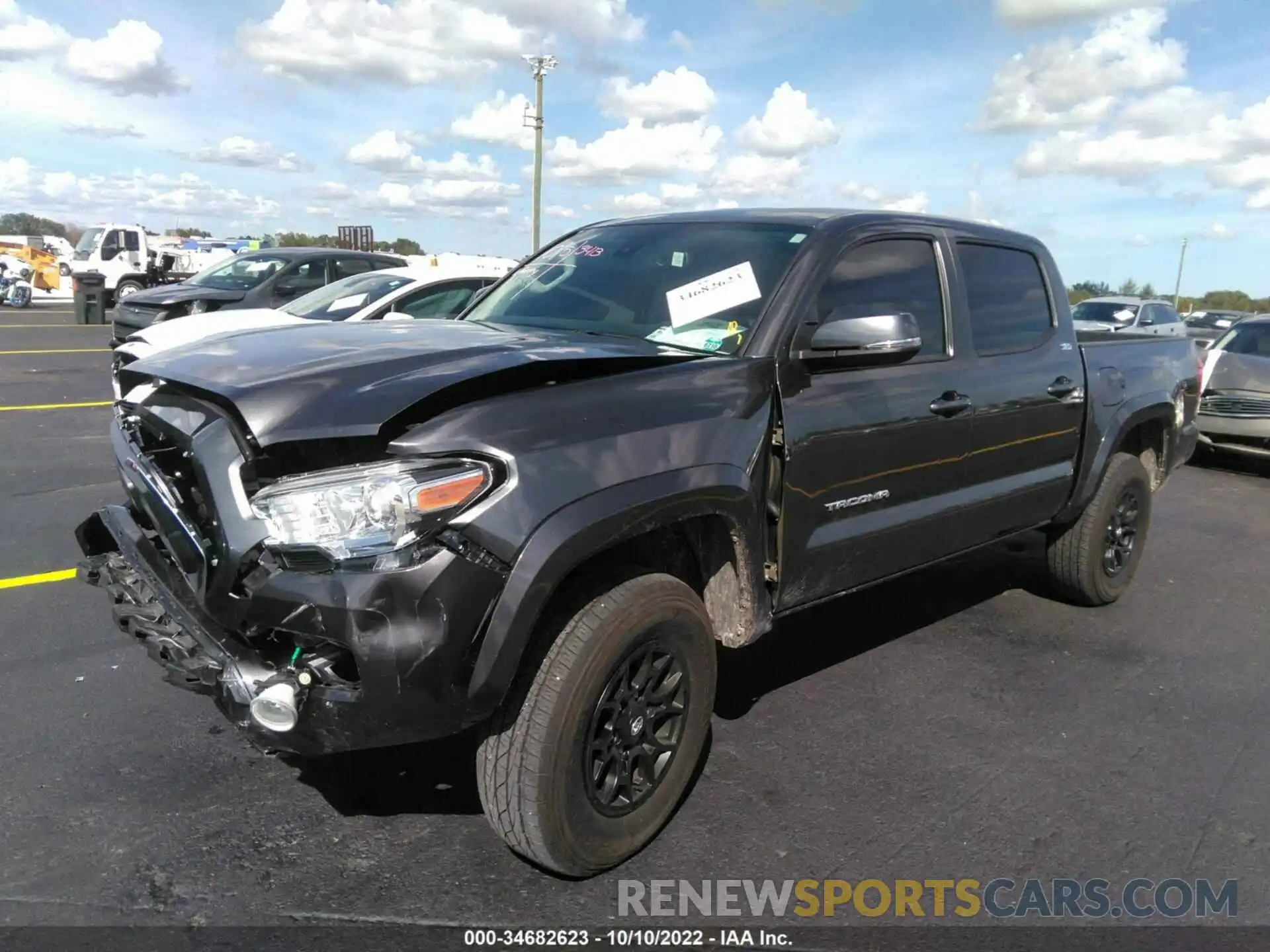 2 Photograph of a damaged car 3TMAZ5CNXNM163581 TOYOTA TACOMA 2WD 2022